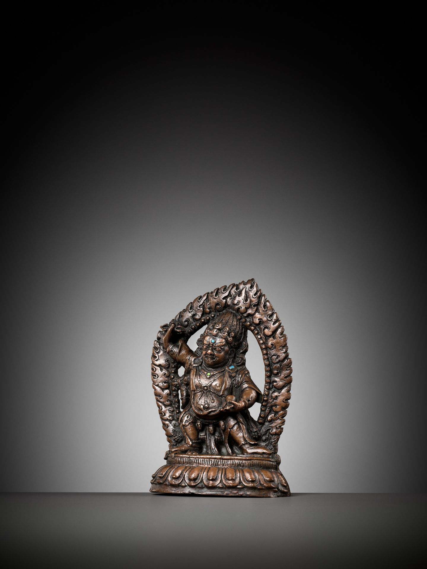 A COPPER ALLOY FIGURE OF VAJRAPANI - Image 2 of 10