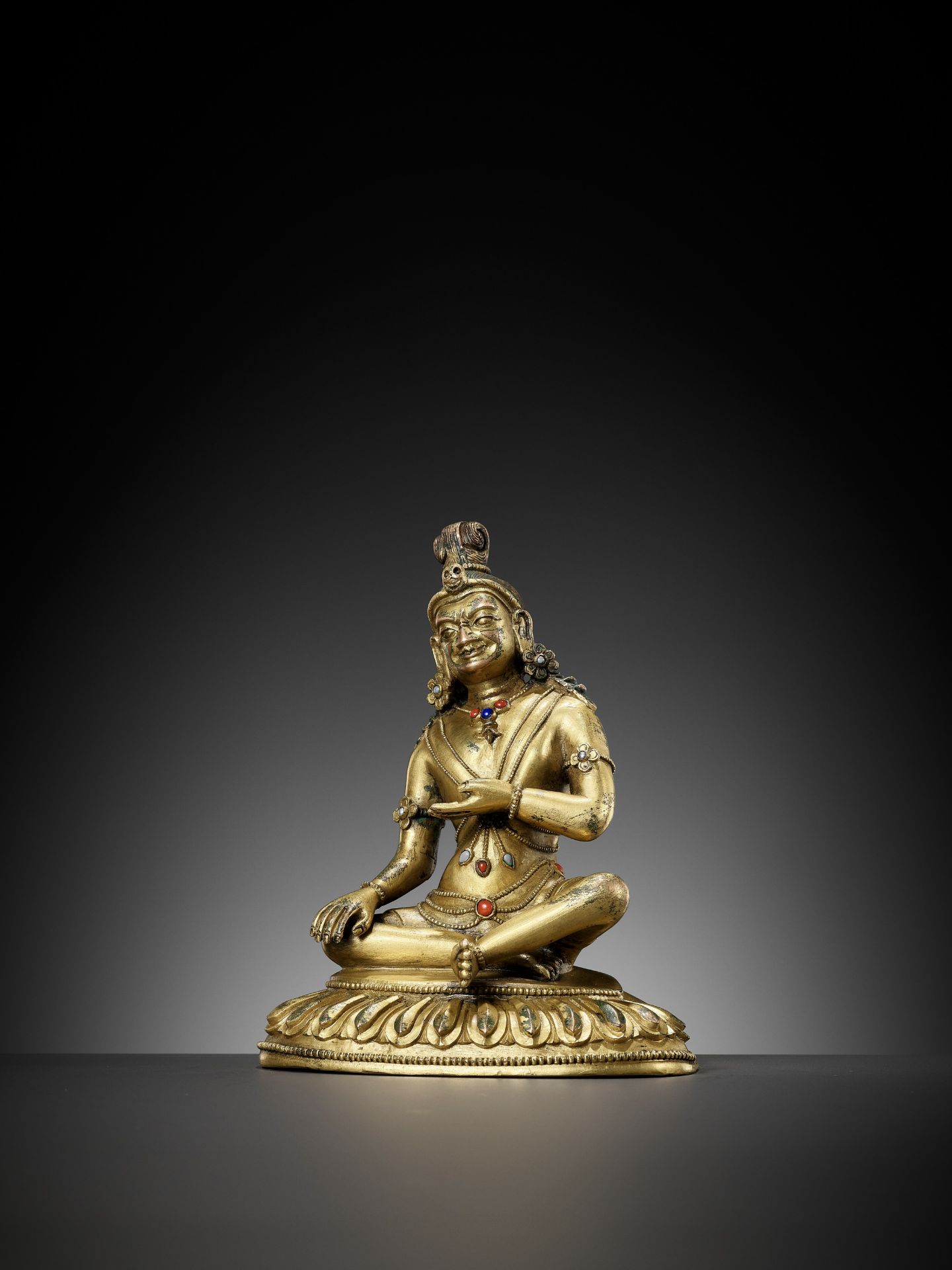 A BRONZE FIGURE OF A MAHASIDDHA - Image 7 of 12