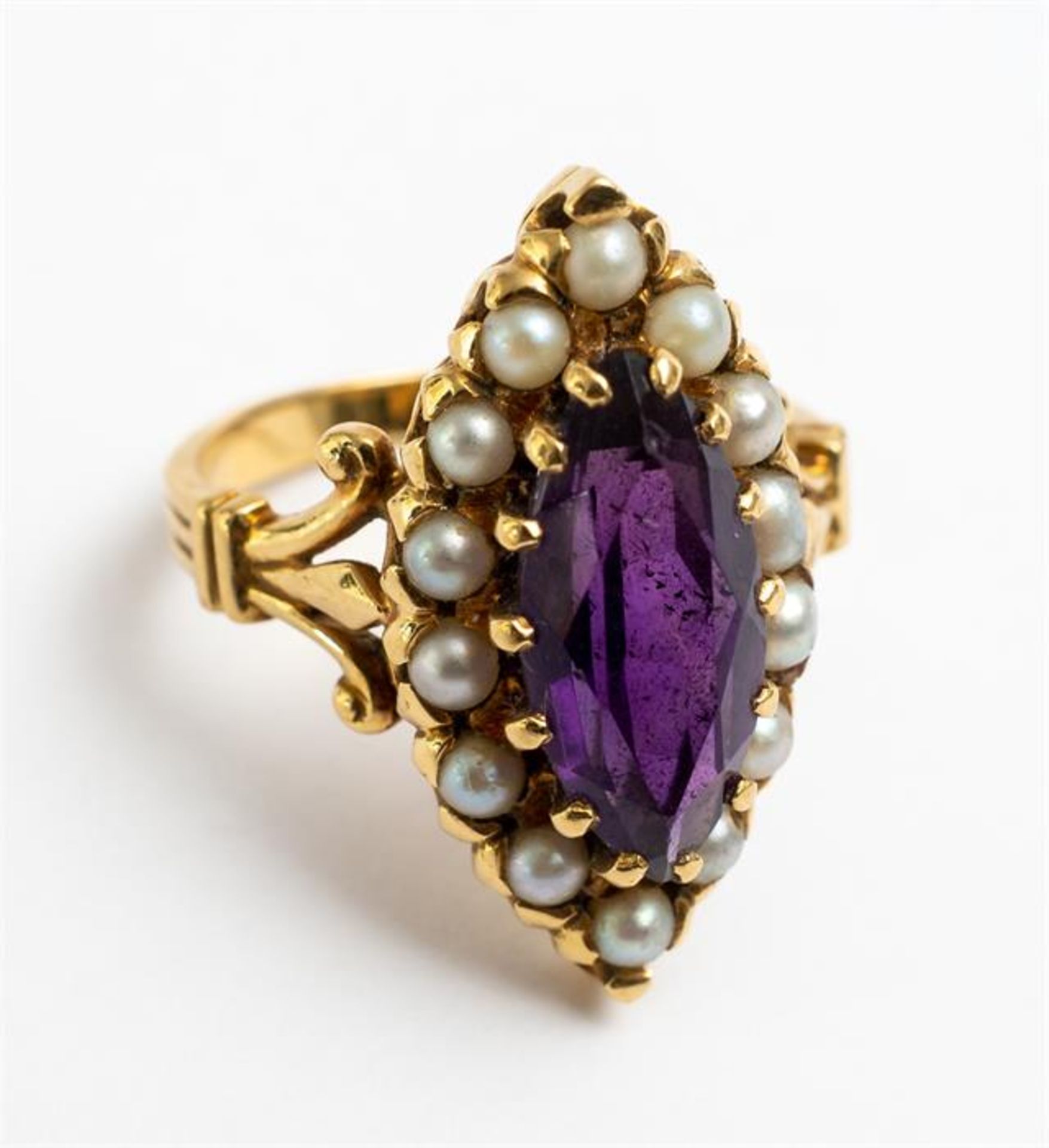 AMETHYST-PERL-RING