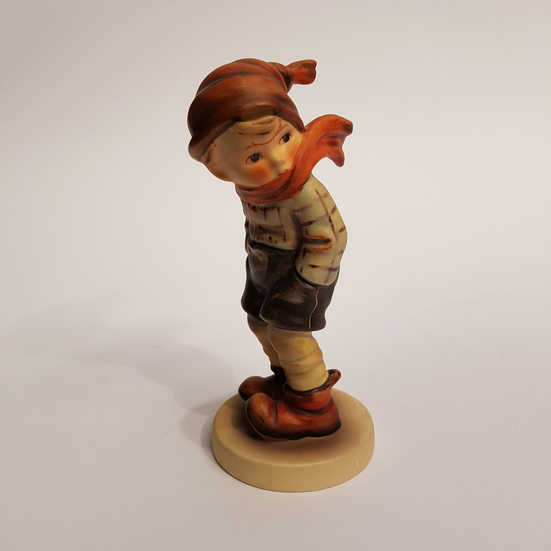 Hummel-Figur, Lausbub, Hum Nr.43, H: 12,5 cm