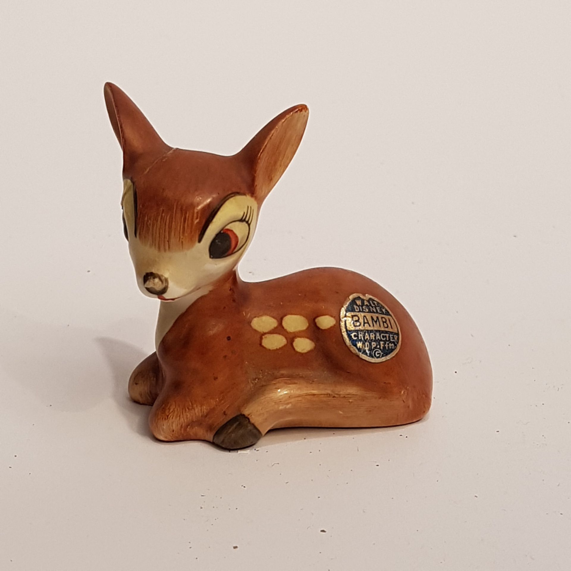 Goebel Bambi liegend, H 5,5 cm