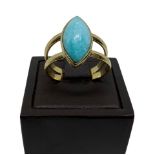 18K gold ring with quill cut amazonite
