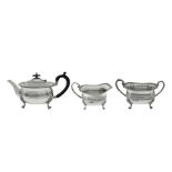 Group consisting of 3 pieces in 925 Sterling silver: teapot, milk jug and sugar bowl