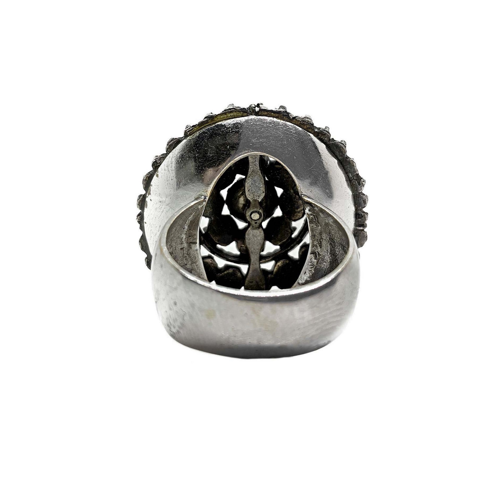 Beautiful and large cusp ring in silver and Diamonds - Image 5 of 5