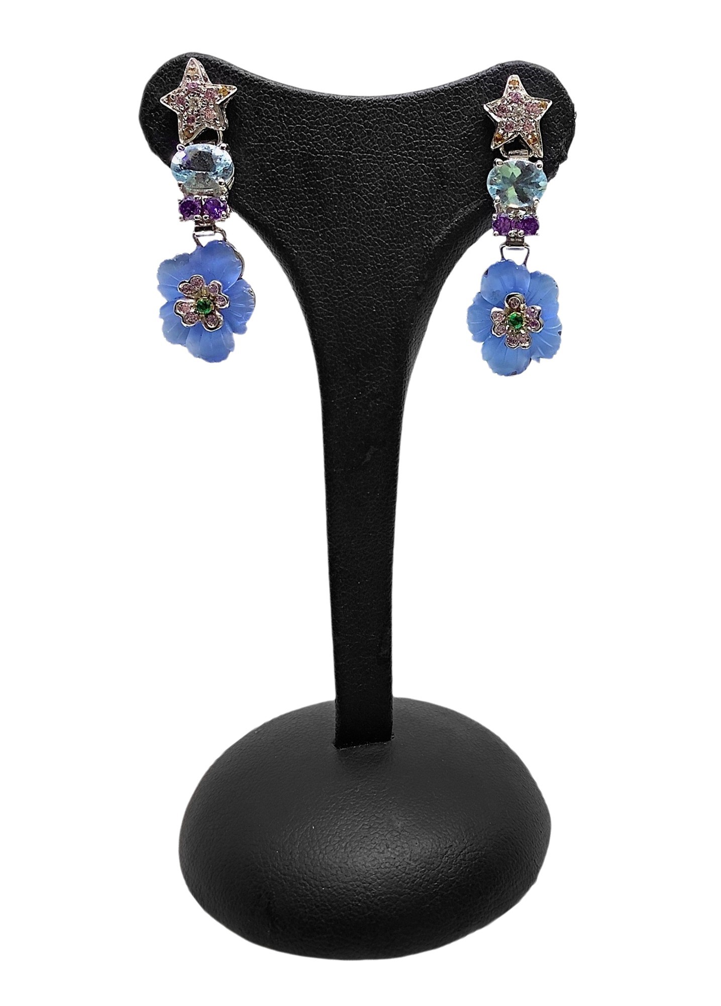 Flower pendant earrings with emeralds and diamonds - Image 3 of 4