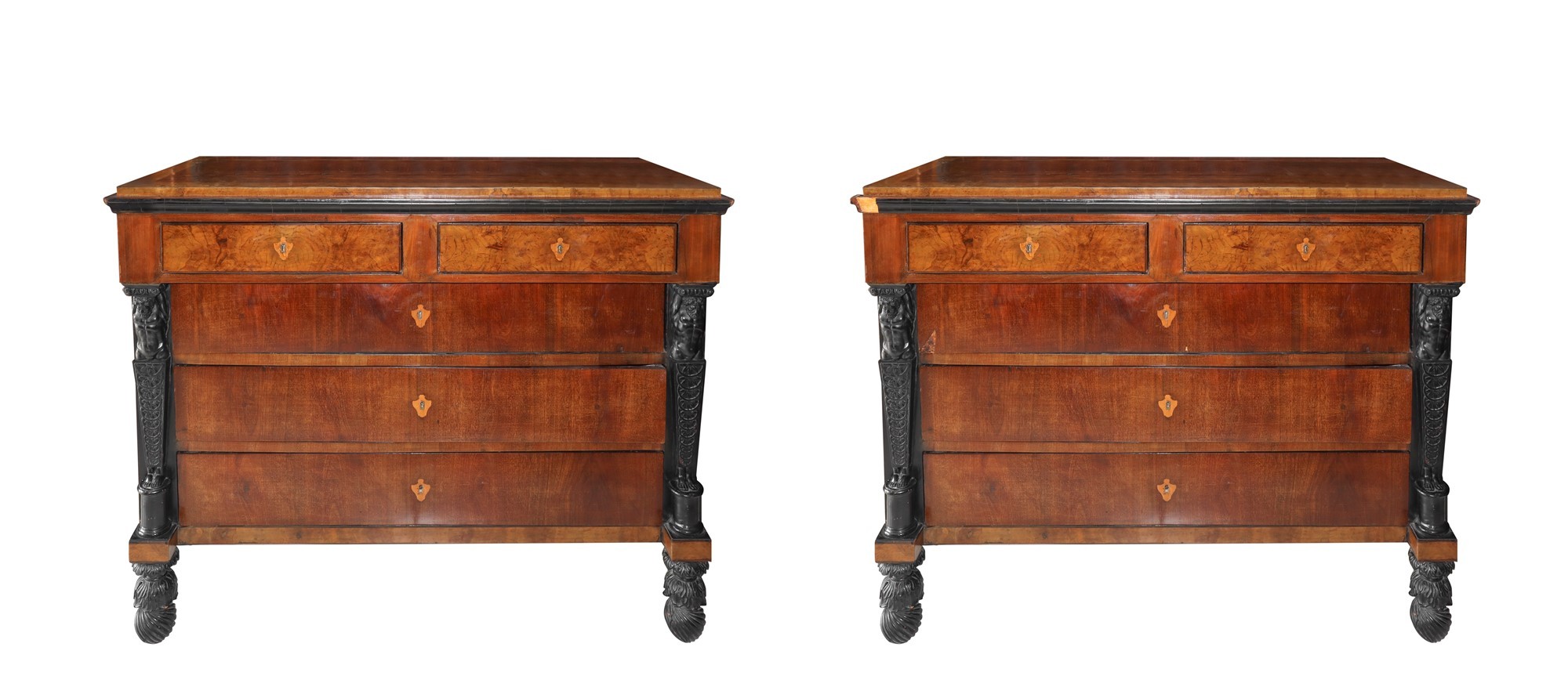 Empire chest of drawers in walnut wood, Early 19th century