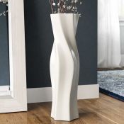 House of Hampton, Mirabella White Ceramic Floor Vase - RRP £55.99 ( AFRA1096 - 23816/32)