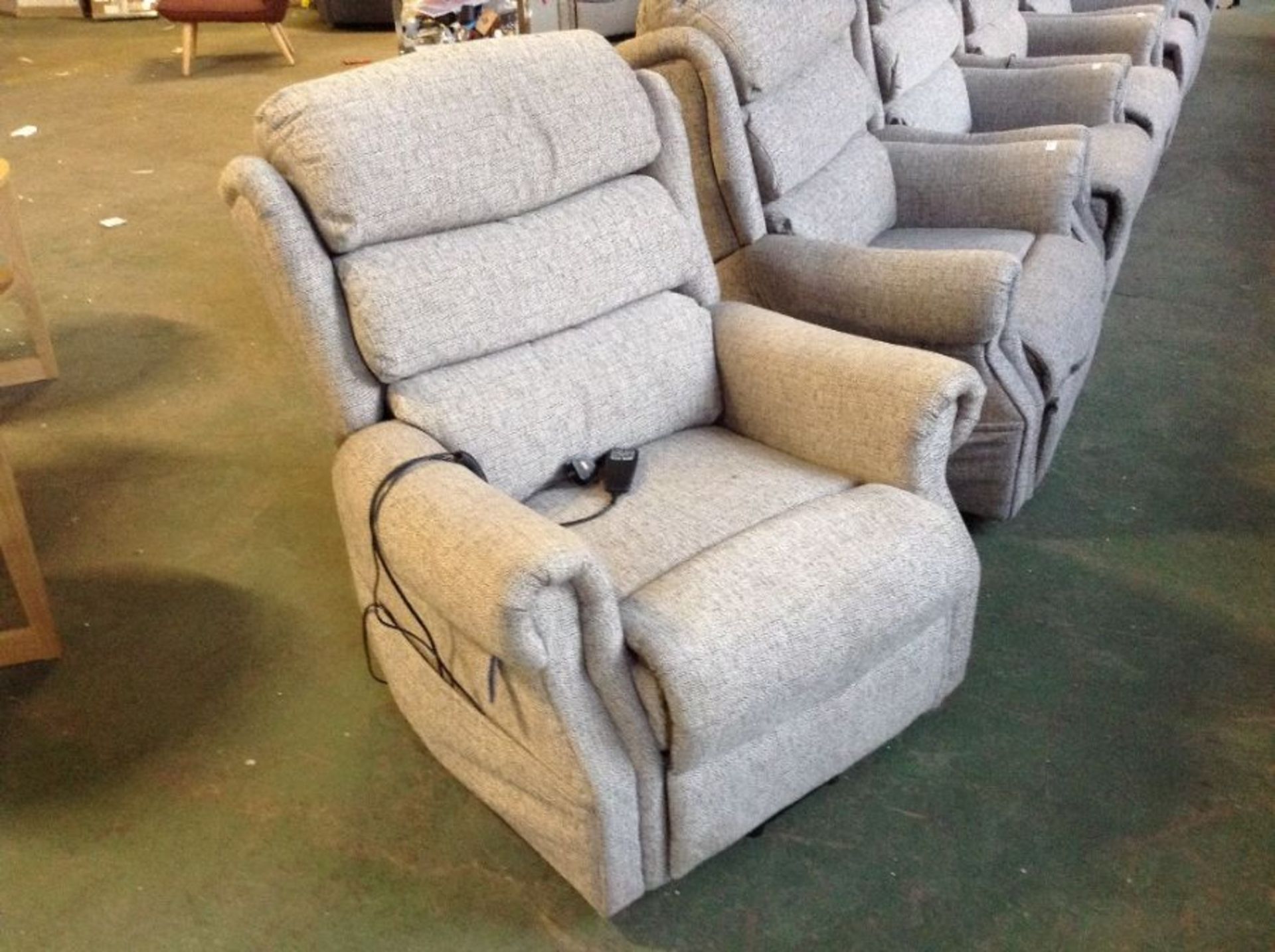 GREY RISE RECLINE CHAIR