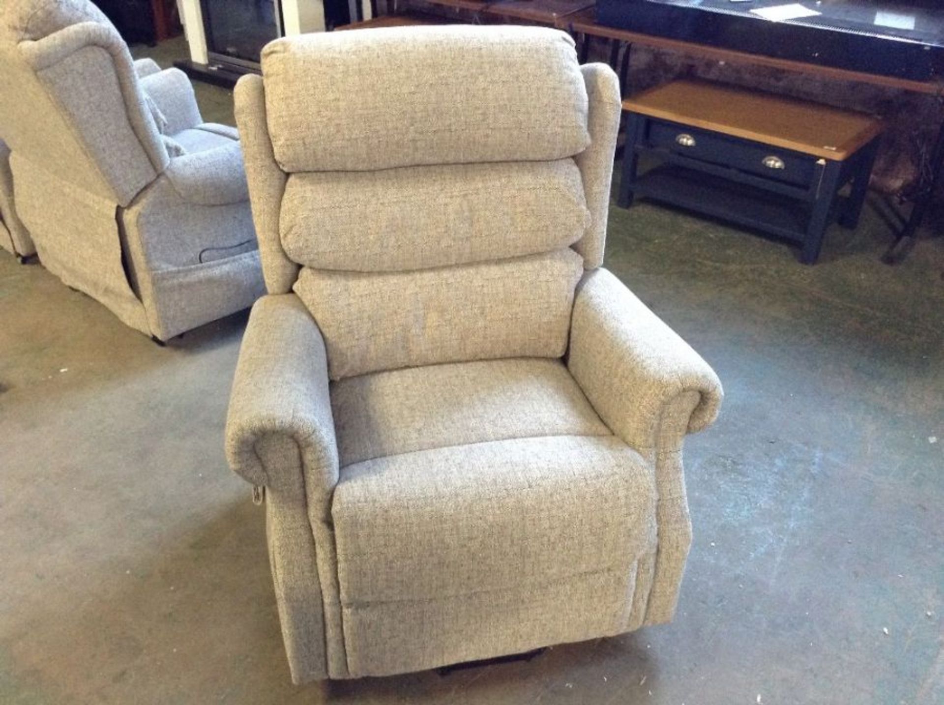 GREY RISE AND RECLINE CHAIR (RIP ON BACK)