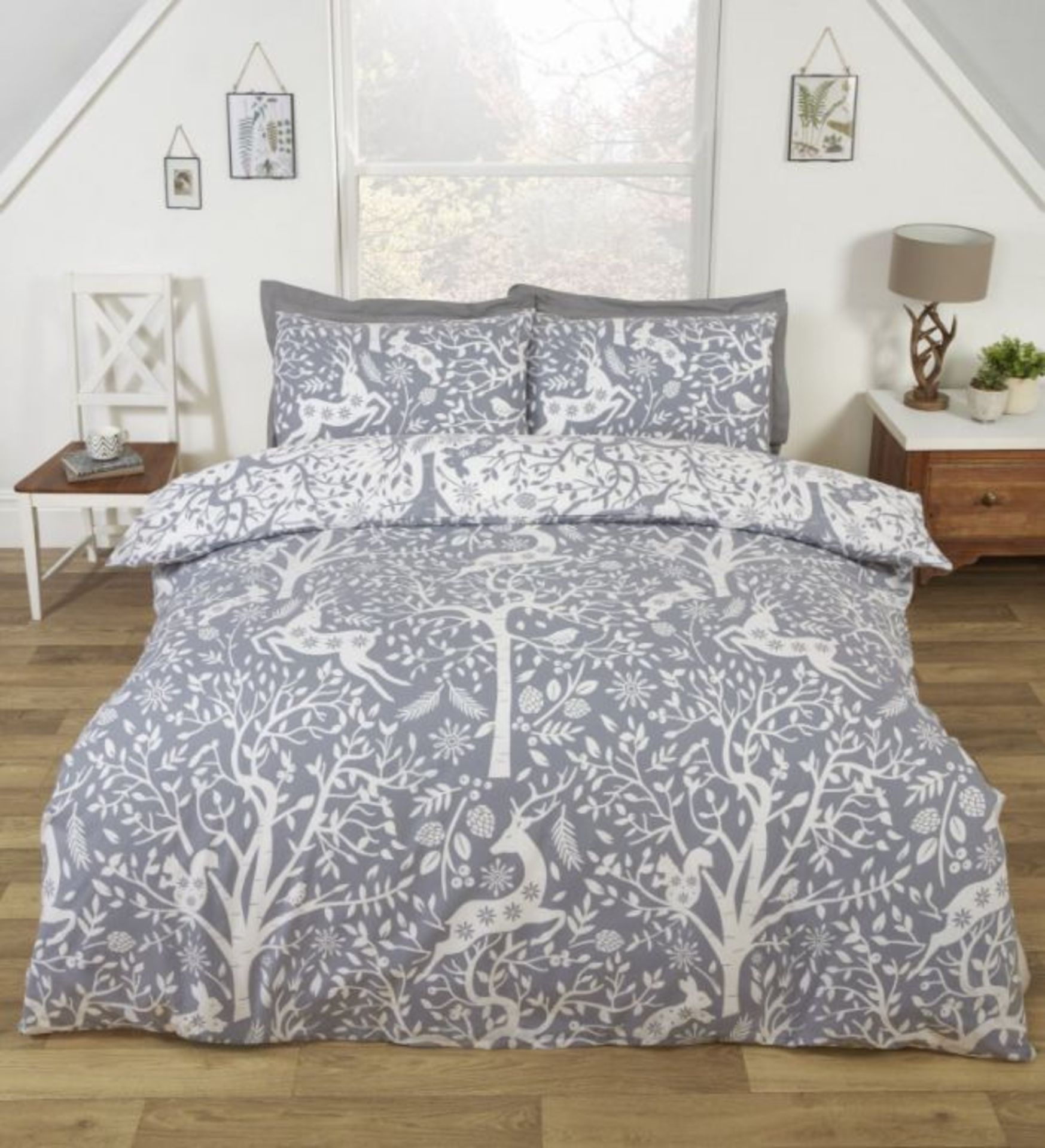 The Seasonal Aisle, Makena Percale Reversible Duvet Cover Set (TATTON GREY) (KINGSIZE) - RRP £15.