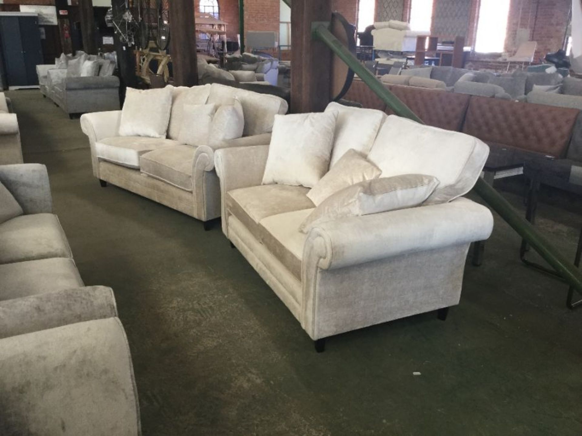 MOSTA COSTELLO OYSTER 3 SEATER AND 2 SEATER(L4-5-8