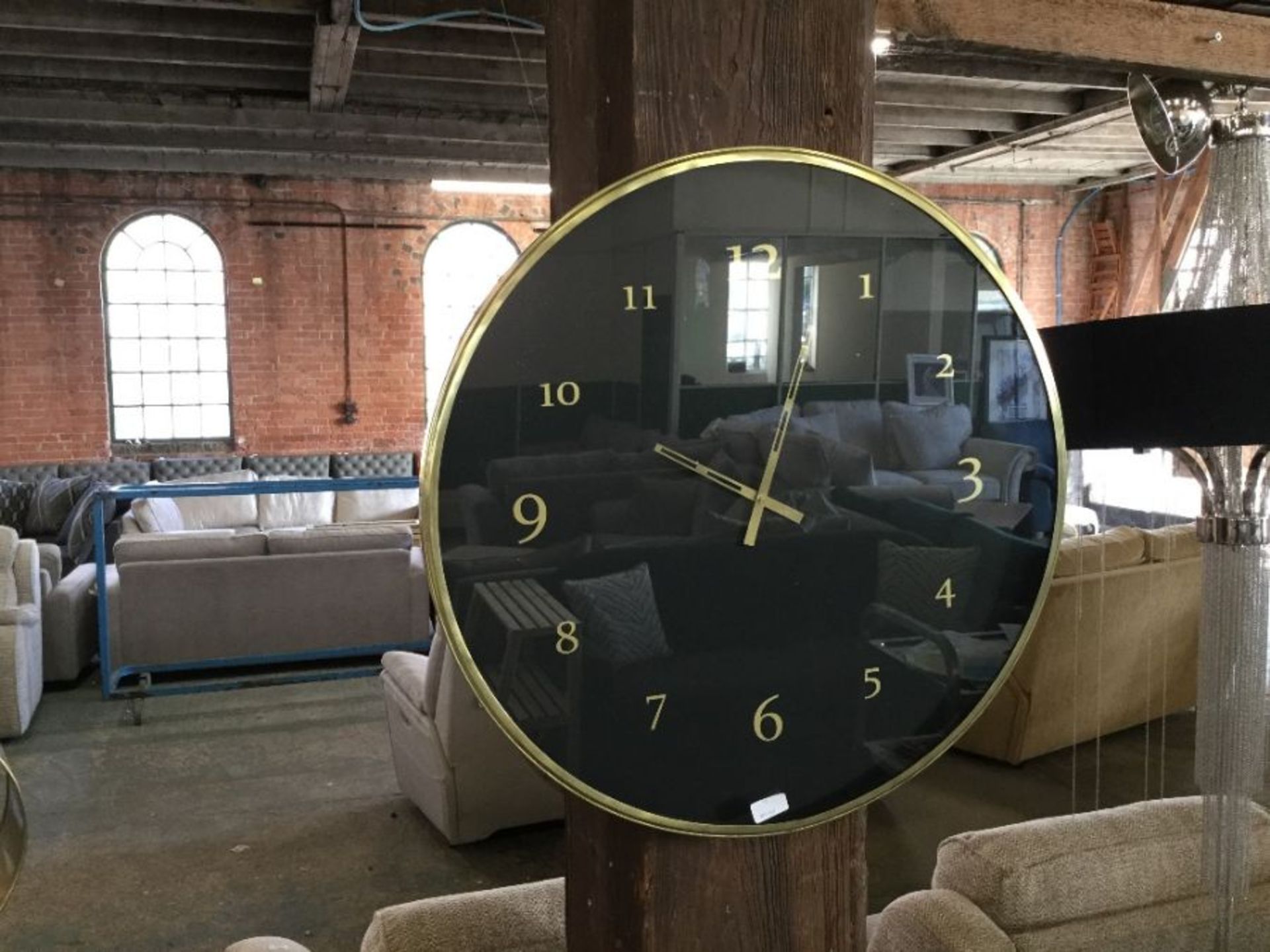 LARGE CLOCK