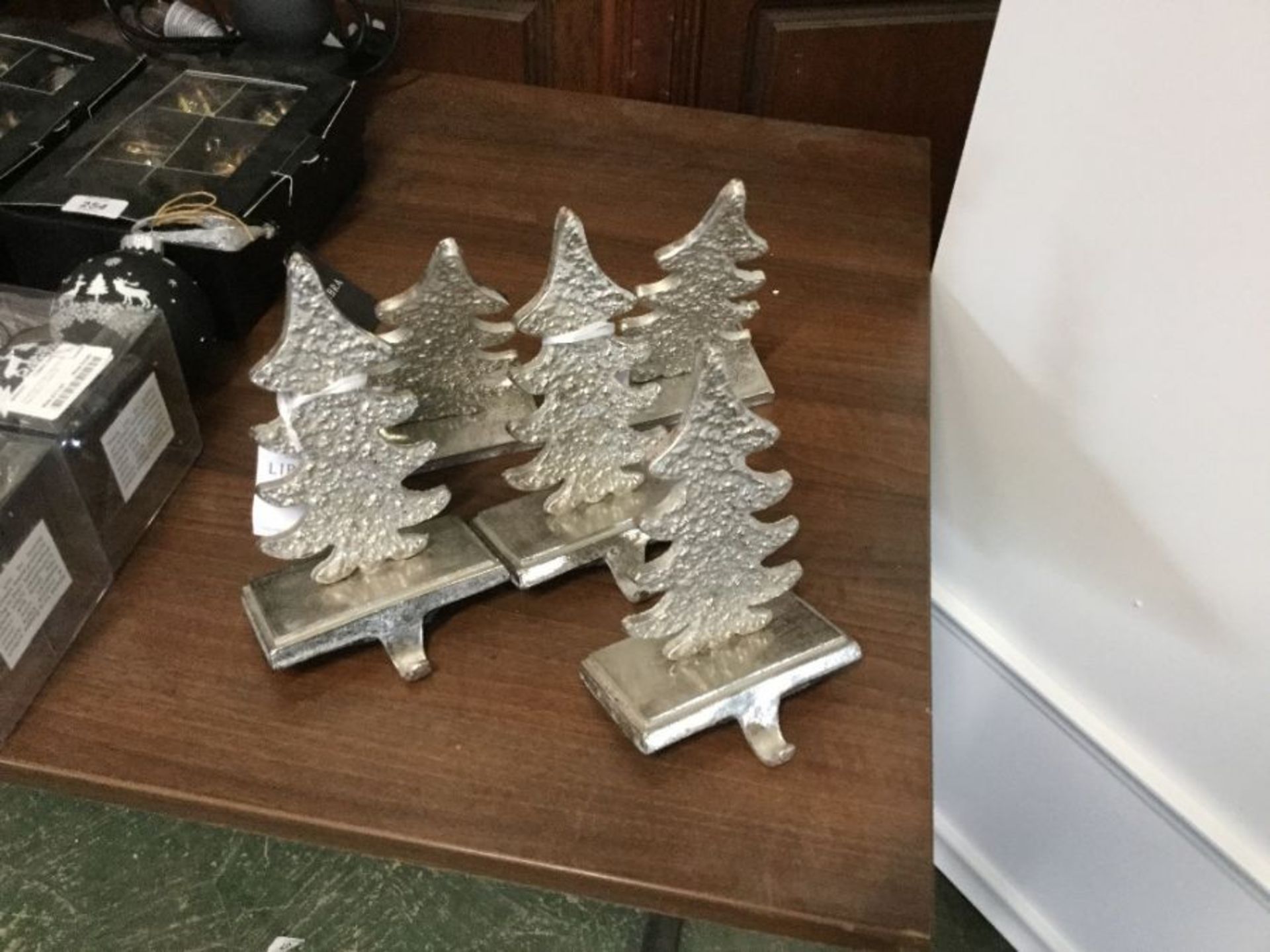 5 SILVER CHRISTMAS TREE STOCKING HOLDERS