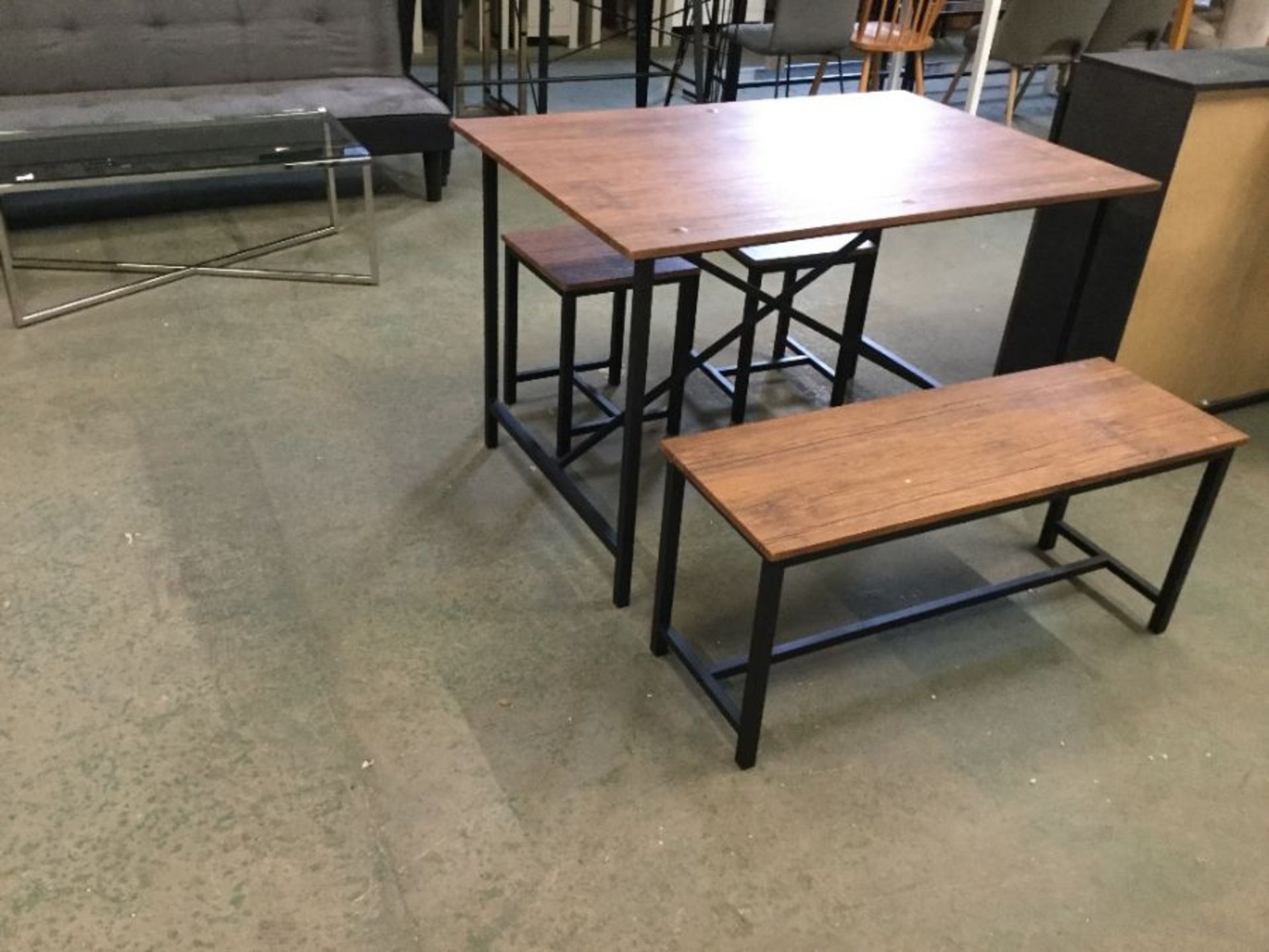 TABLE AND 2 BENCHES (DAMAGE)