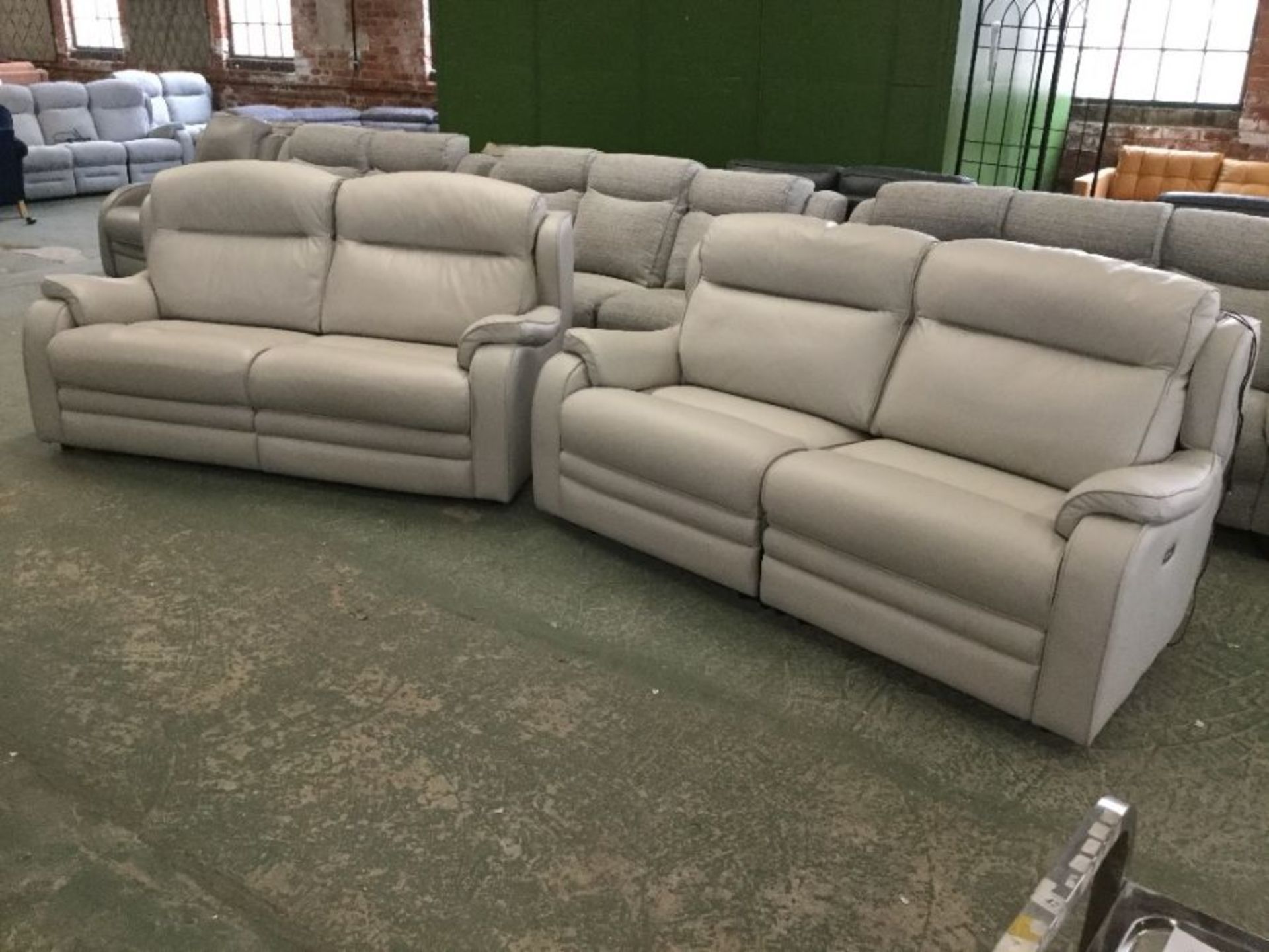 GREY LEATHER ELECTRIC RECLINING 3 SEATER AND FIXED