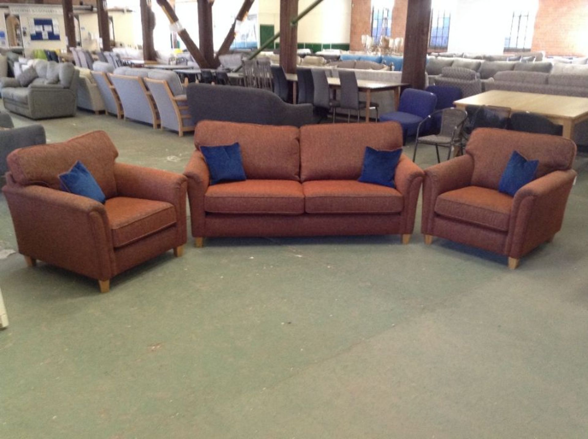 COPPER PATTERNED 3 SEATER AND 2 SEATER
