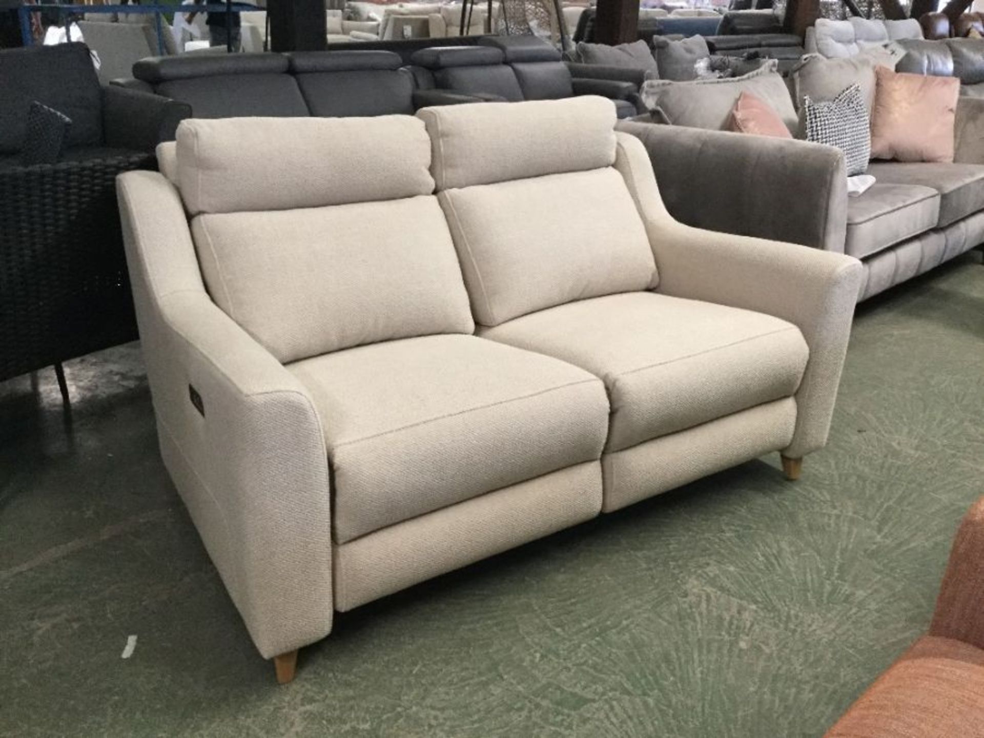 CREAM ELECTRIC RECLINING 2 SEATER SOFA (P19-WO1274