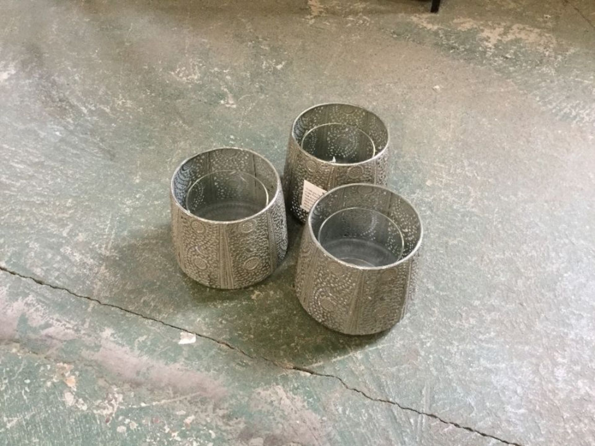 SET OF 3 CANDLE HOLDERS