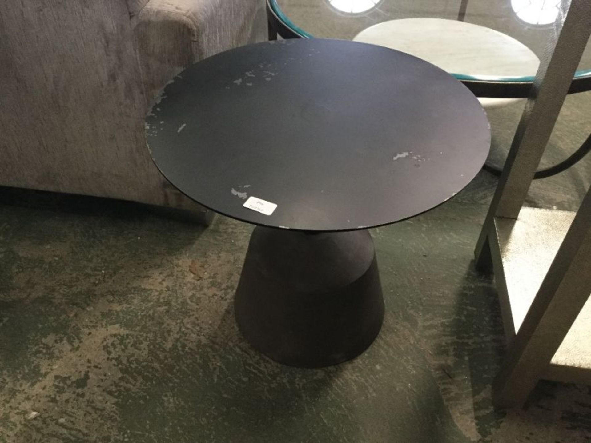 Belmore Iron And Concrete Side Table - RRP £170 (94 - 702160)(paint coming off)