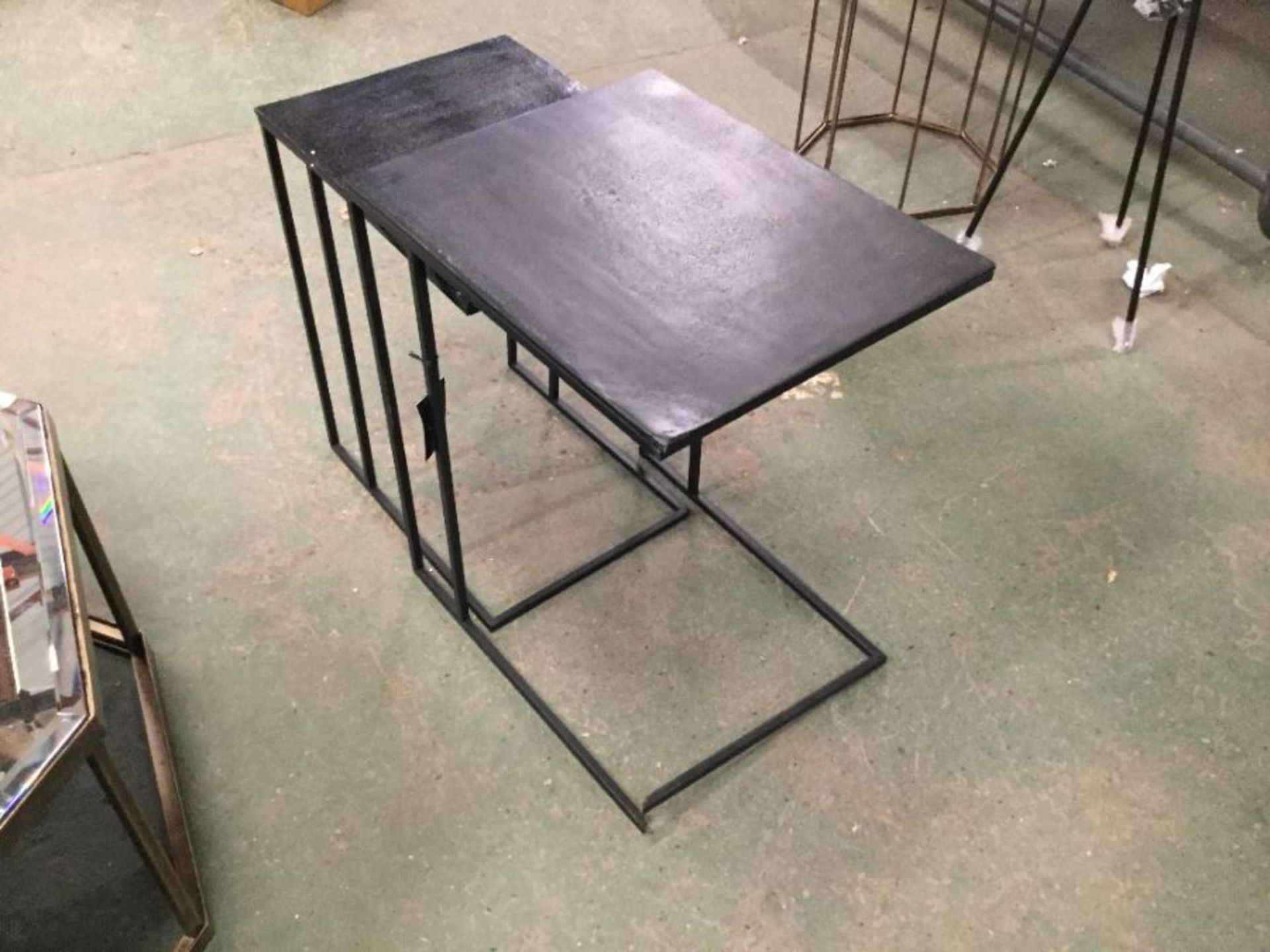 Luna Graphite Textured Aluminium set of 2 side tables RRP -£349.875(418 -177 -704188)(DAMAGE)