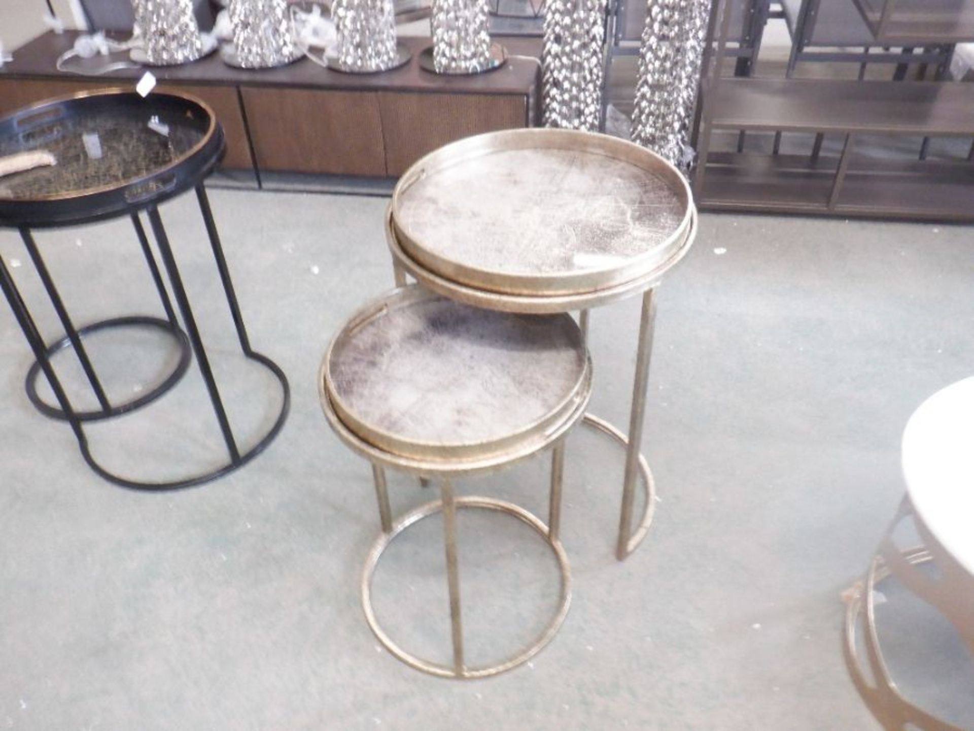 Vienna Antique Gold Atlas Set Of 2 Side Tables RRP -£249.875(413 -92 -701118)