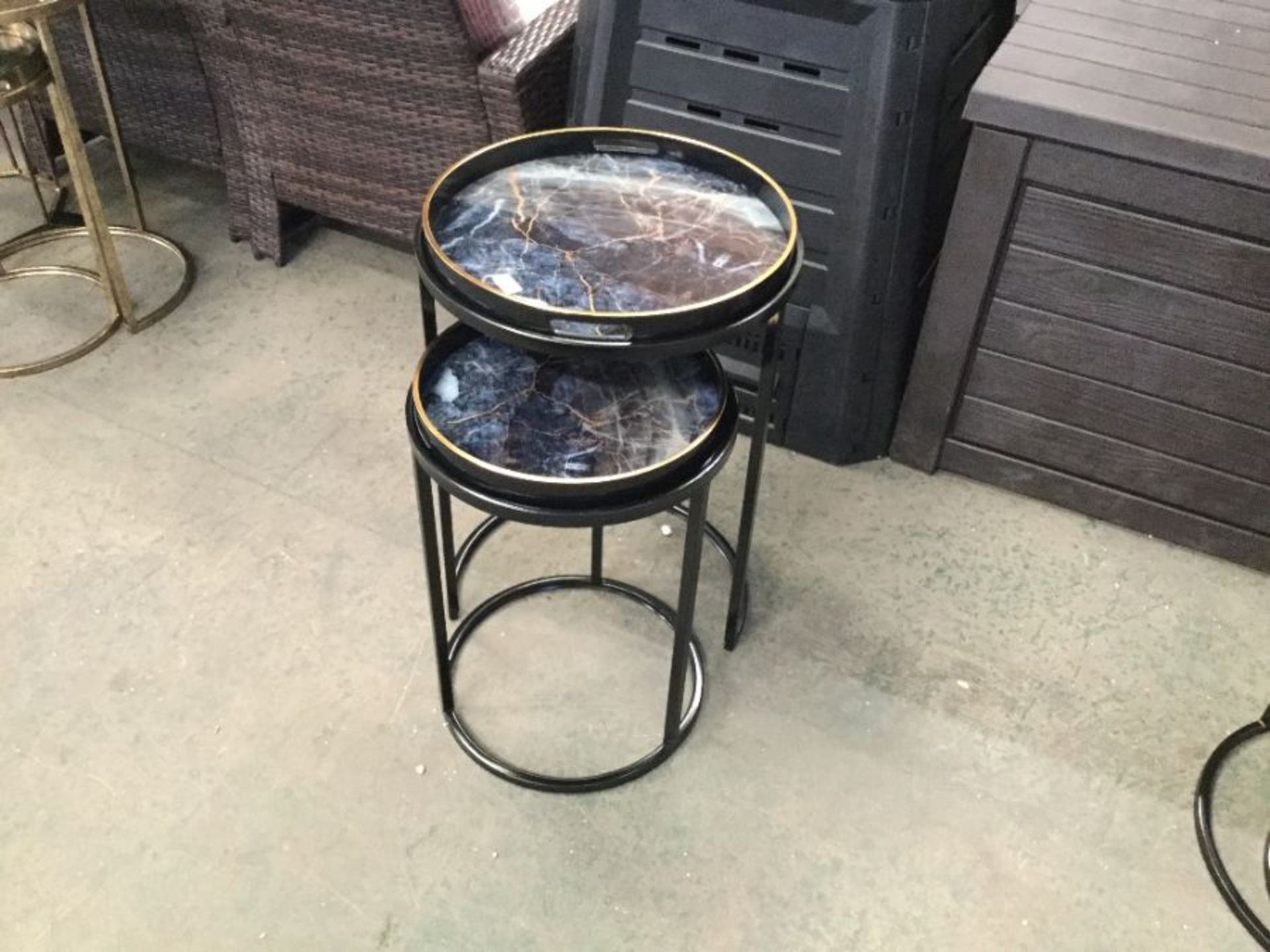 Vesuvius Black and Gold set of 2 Tables RRP -£249.875(404 -17 -704195)