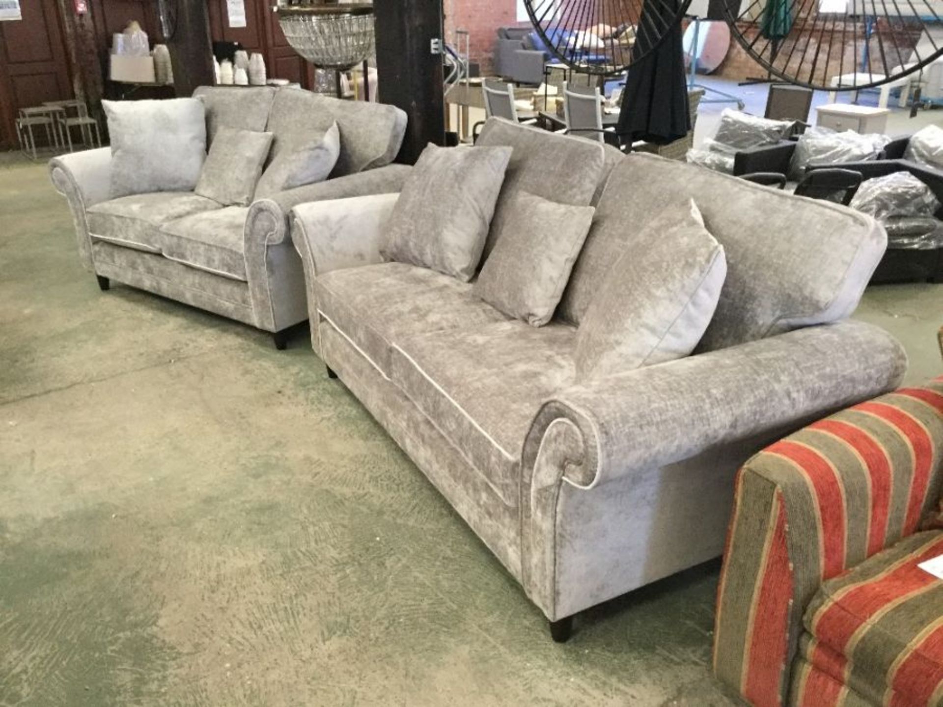 MOSTA CASTELLO TRUFFLE 4 SEATER AND 2 SEATER (L3-1