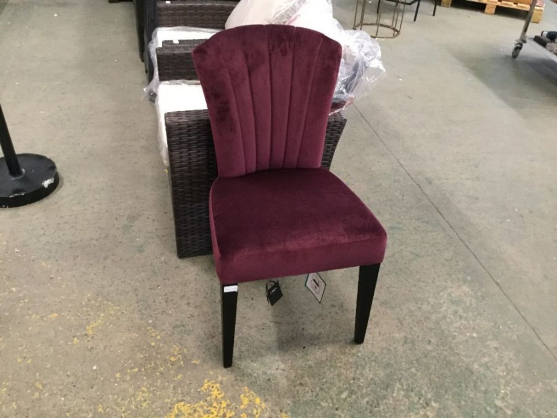 Henley Velvet Shell Upholstered Dining Chair in Plum RRP -£299.875(QC 6 -163 -703157)