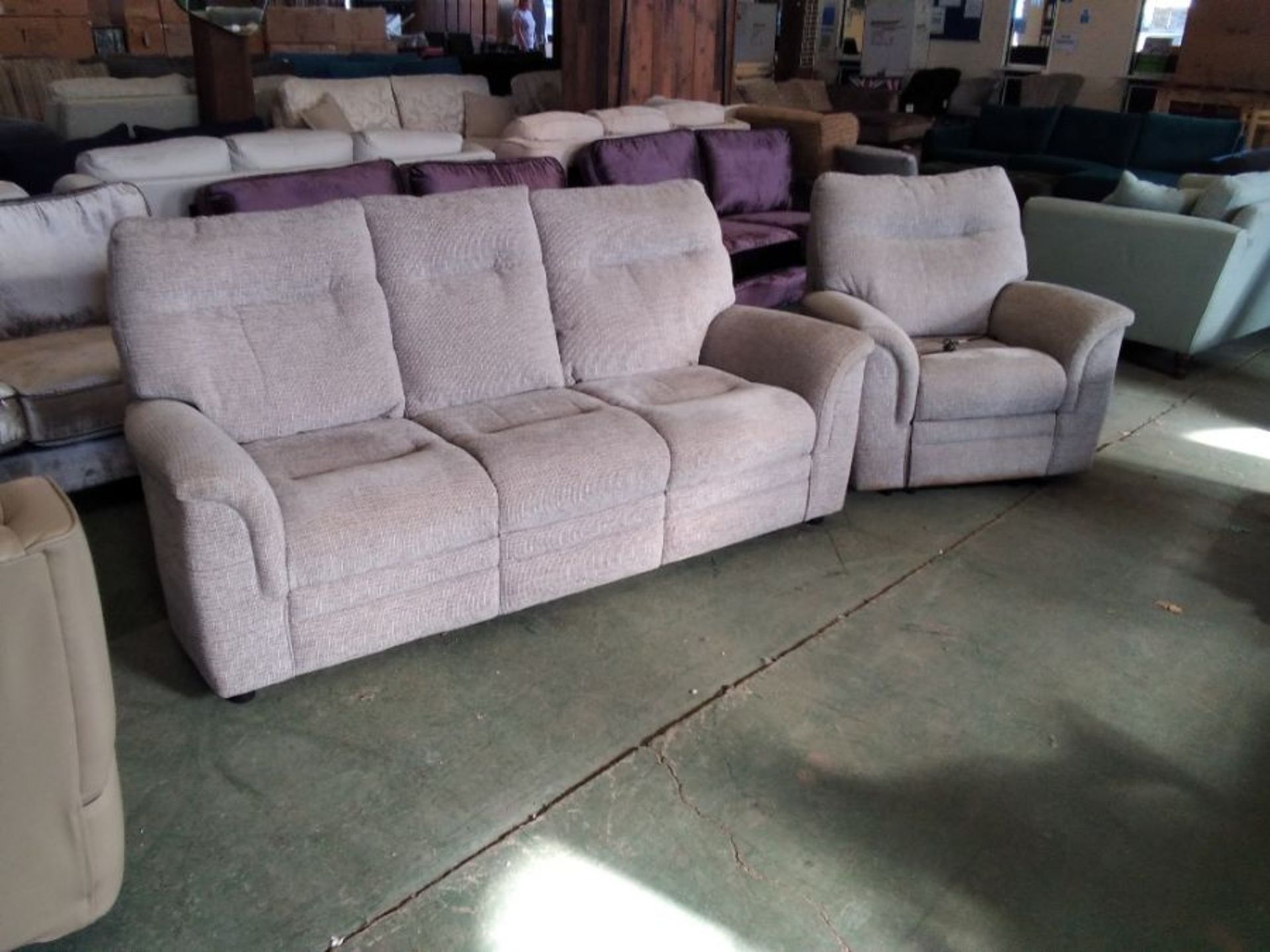 GREY PATTERNED HIGH BACK 3ST SOFA AND ELECTRIC REC