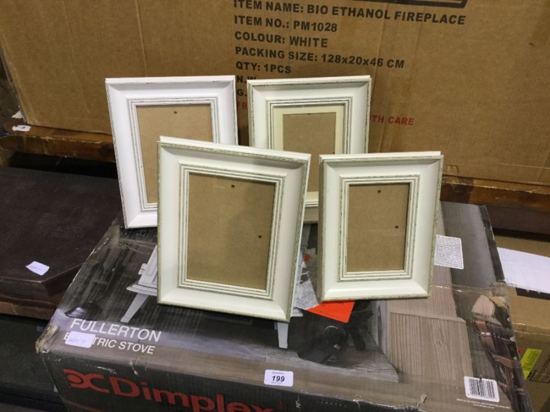 2 X PICTURE FRAMES