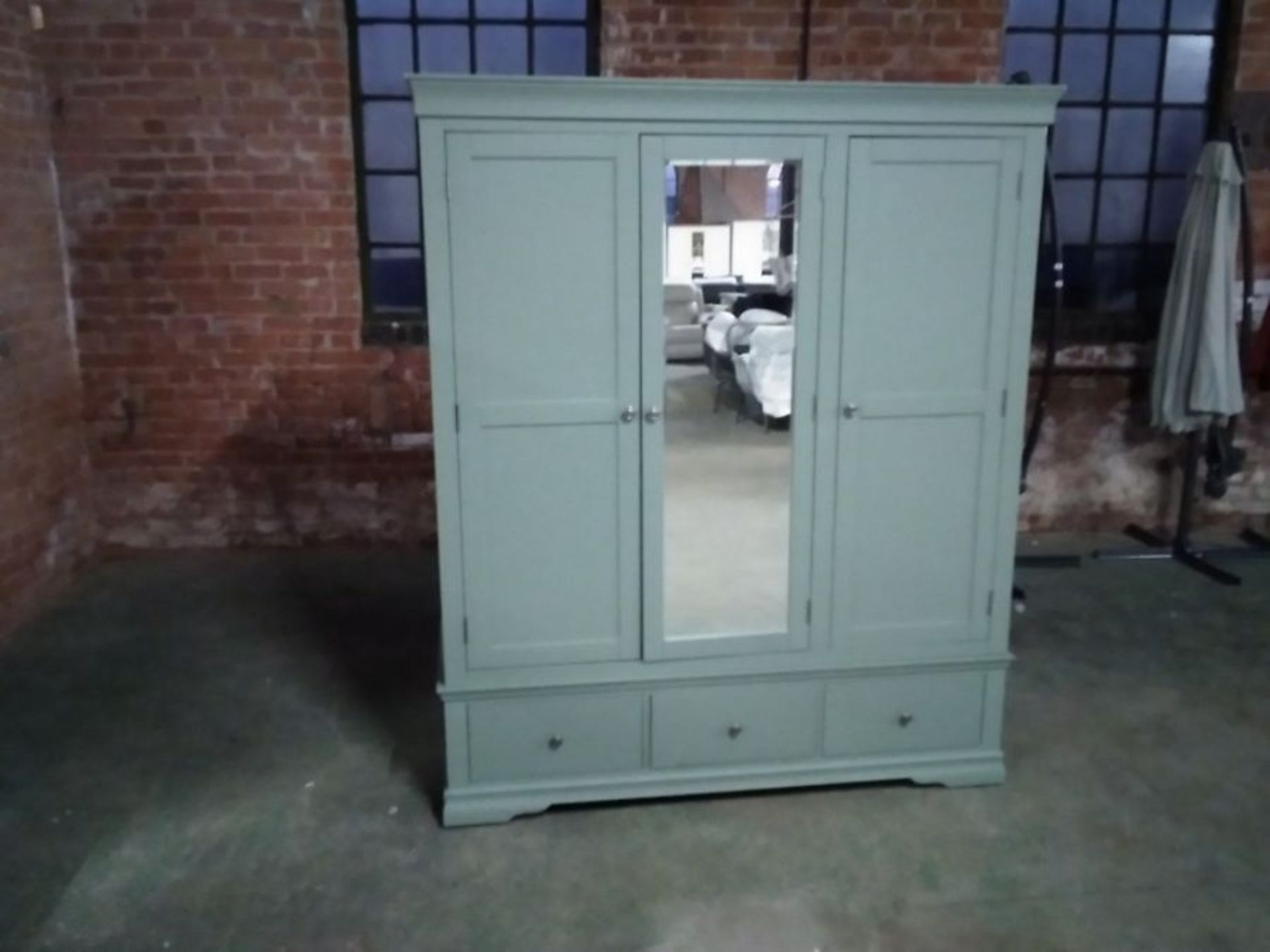 FLORENCE CACTUS GREEN TRIPLE WARDROBE (DAMAGED )