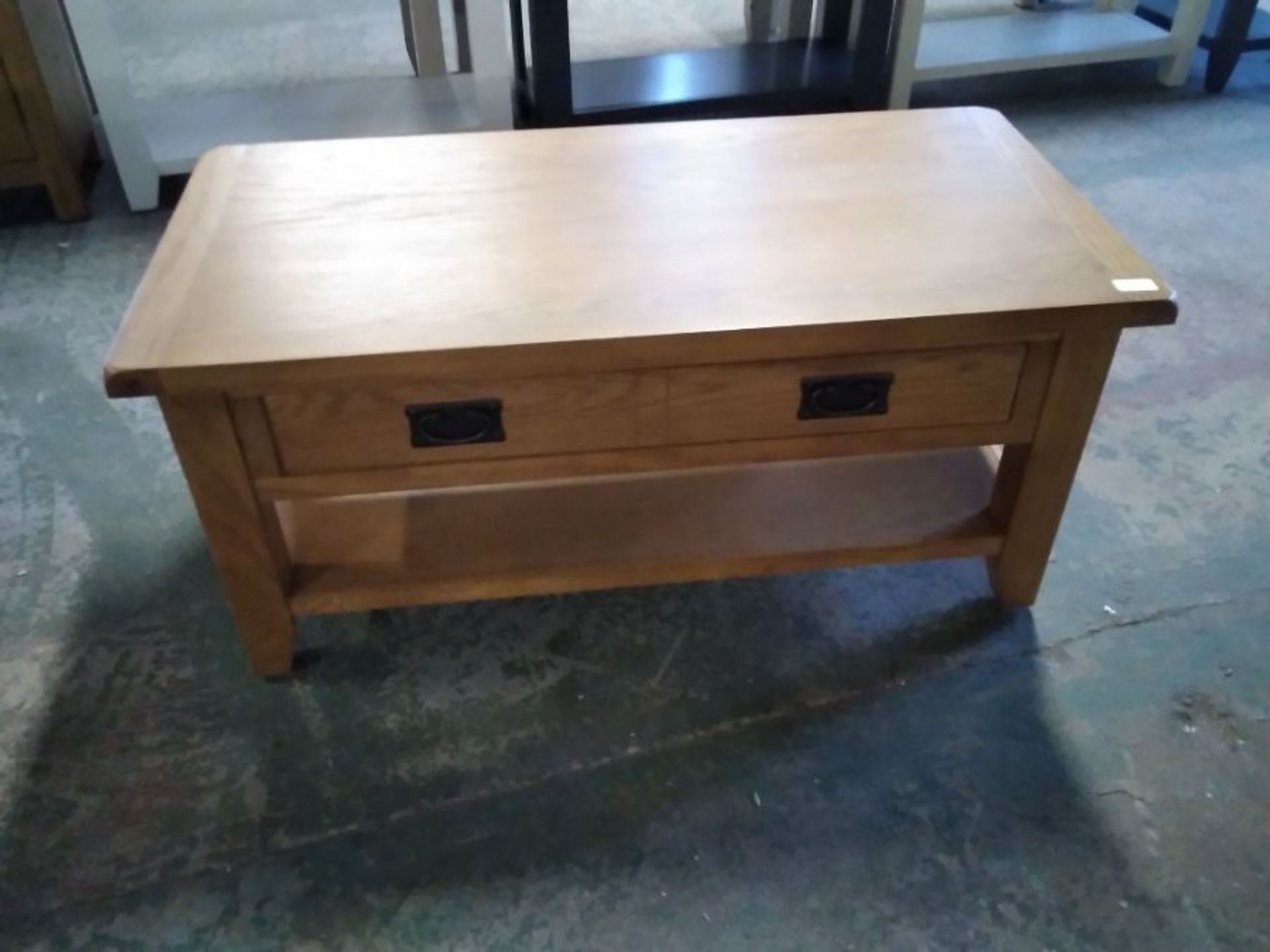 CHESTER OAK COFFEE TABLE