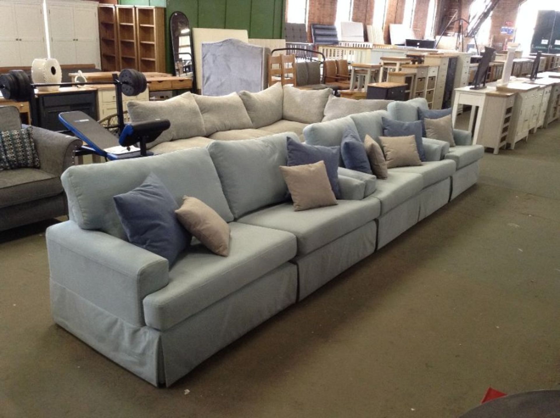 LIGHT BLUE SPLIT 4 SEATER 2 SEATER AND CHAIR