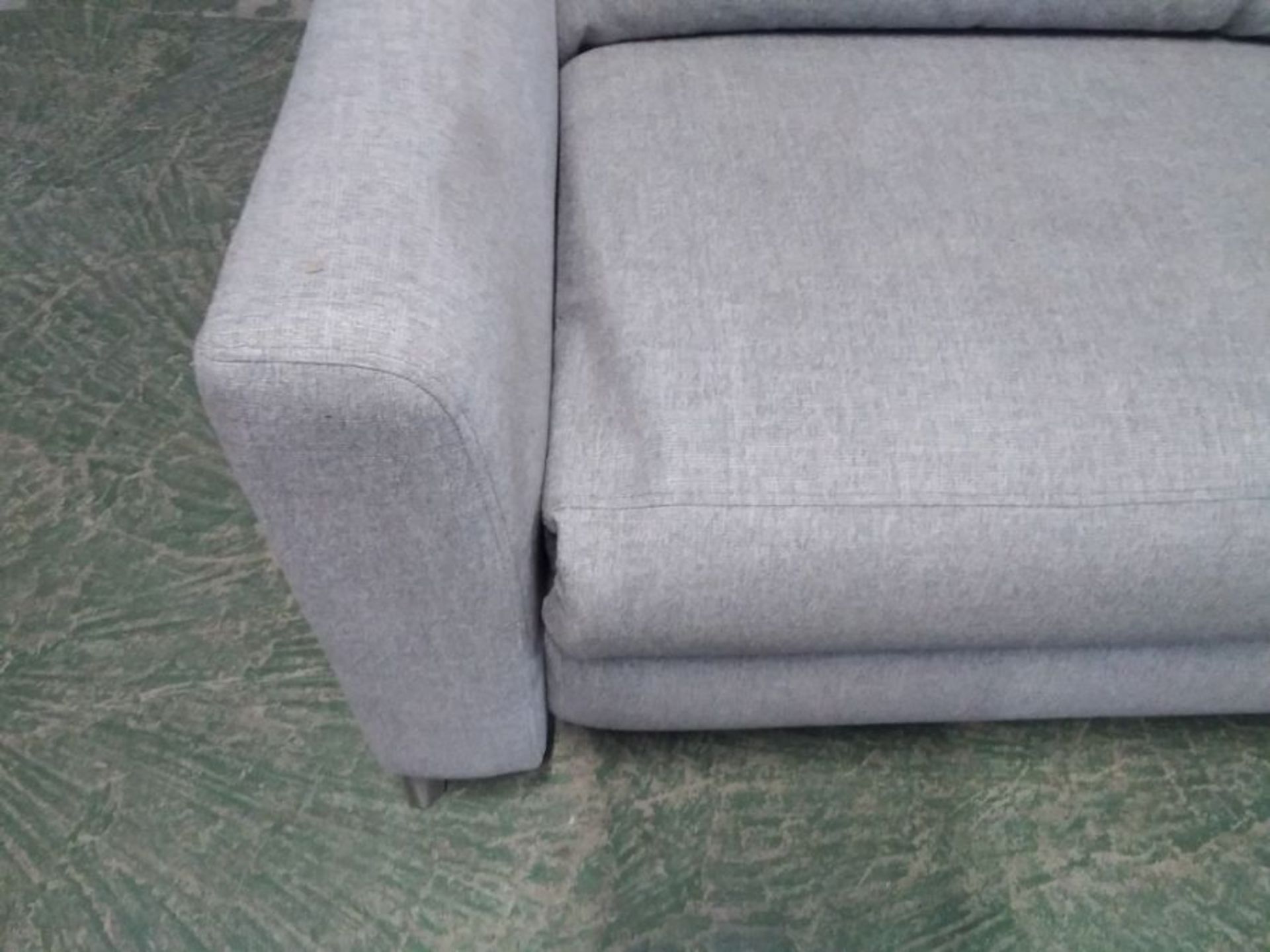 GREY FABRIC ELECTRIC RECLINING 3 SEATER (DAMAGED D - Image 5 of 6