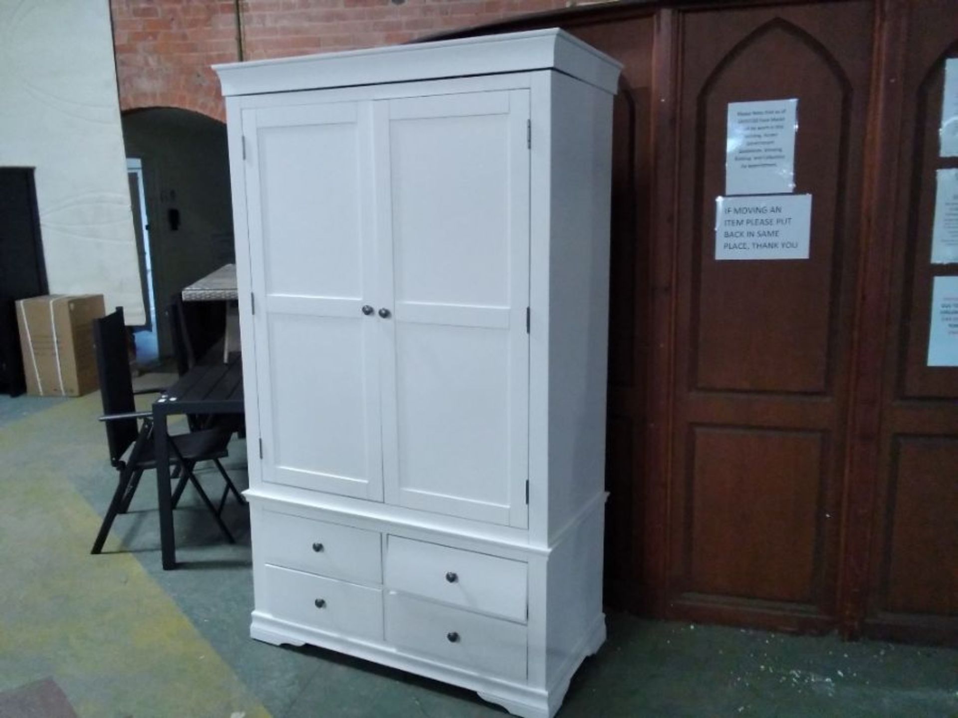 FLORENCE WHITE PAINTED DOUBLE WARDROBE (DAMAGED)