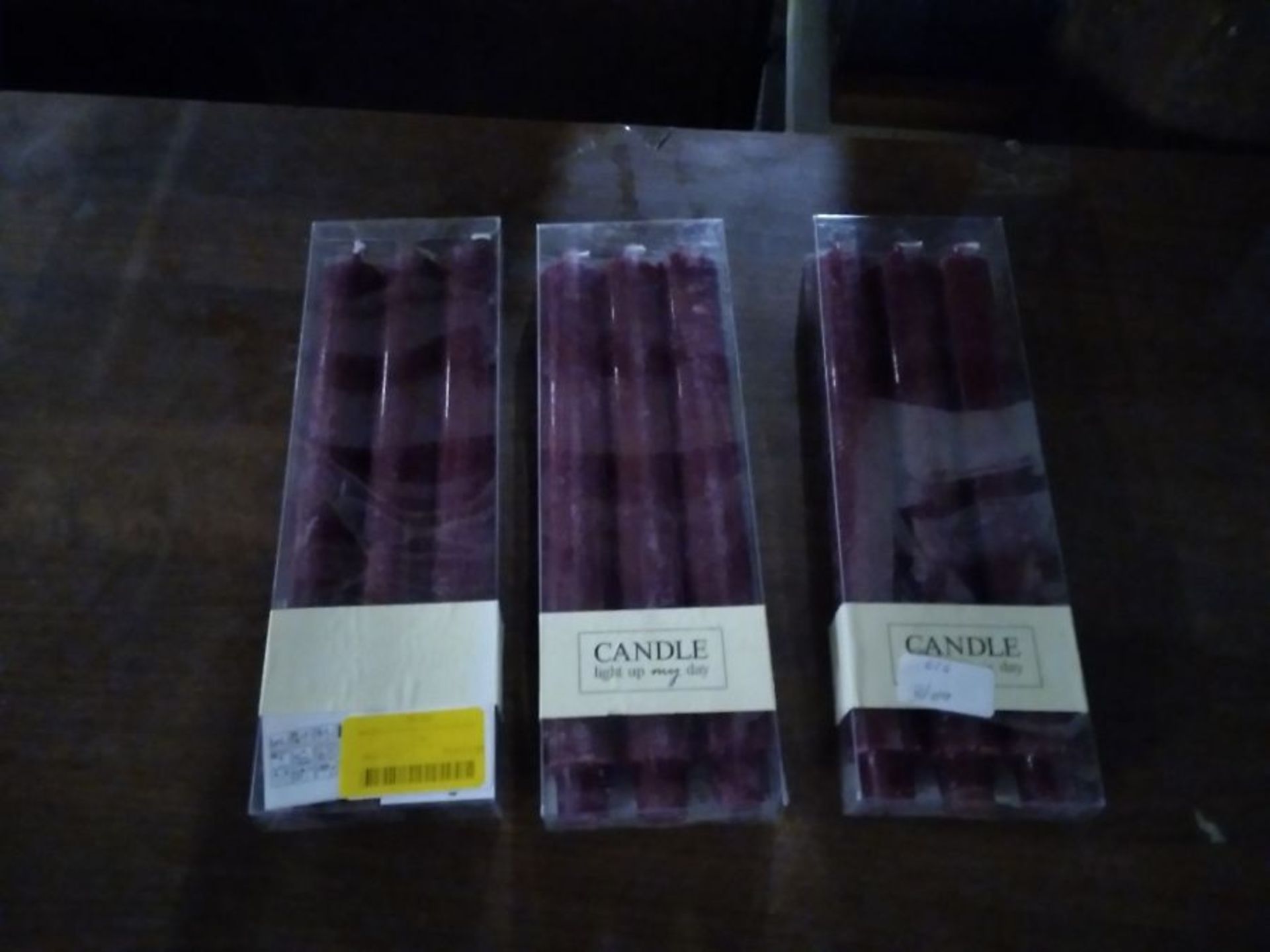Red Set of 9 Dinner Candles - Xmas (B/189 -424 -834588)