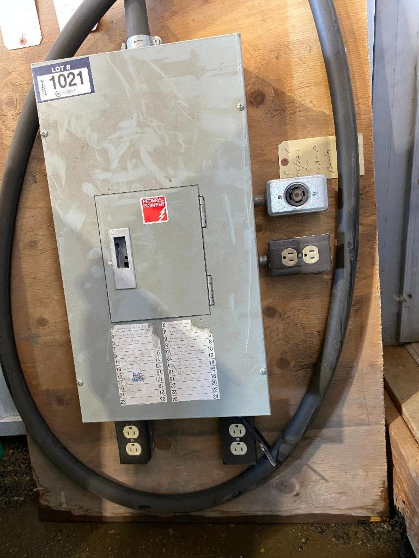 Federal Pioneer Stab-Lok Electrical Panel with/ Breakers, Outlets, Wiring, etc. - Image 2 of 2