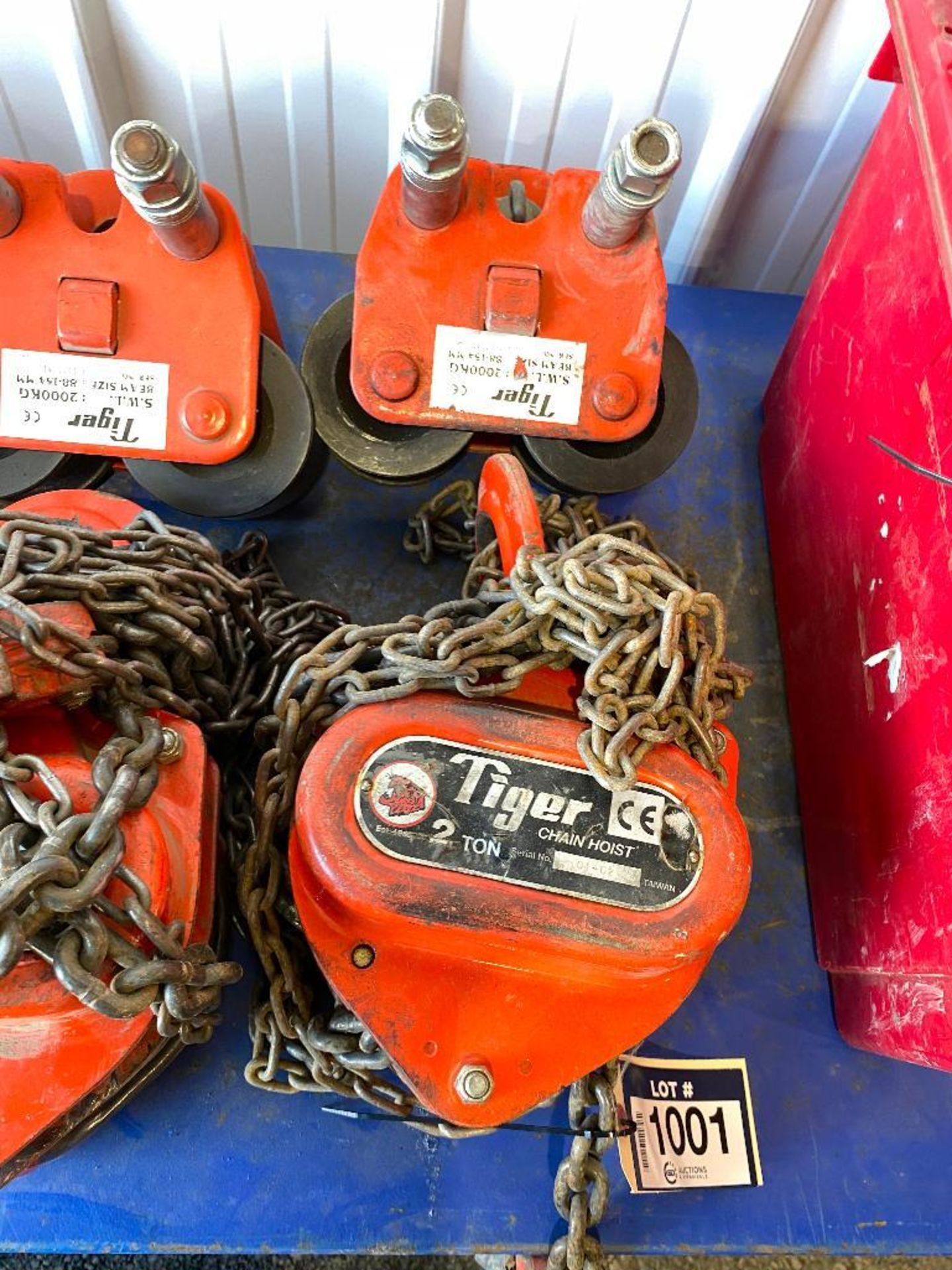 Lot of Tiger 2-Ton Chain Hoist and Tiger 2-Ton Beam Roller - Image 3 of 4