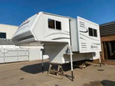 2007 Okanagan 117DBL Truck Camper