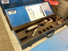Ilsco ILC-12-N Hydraulic Crimping Tool