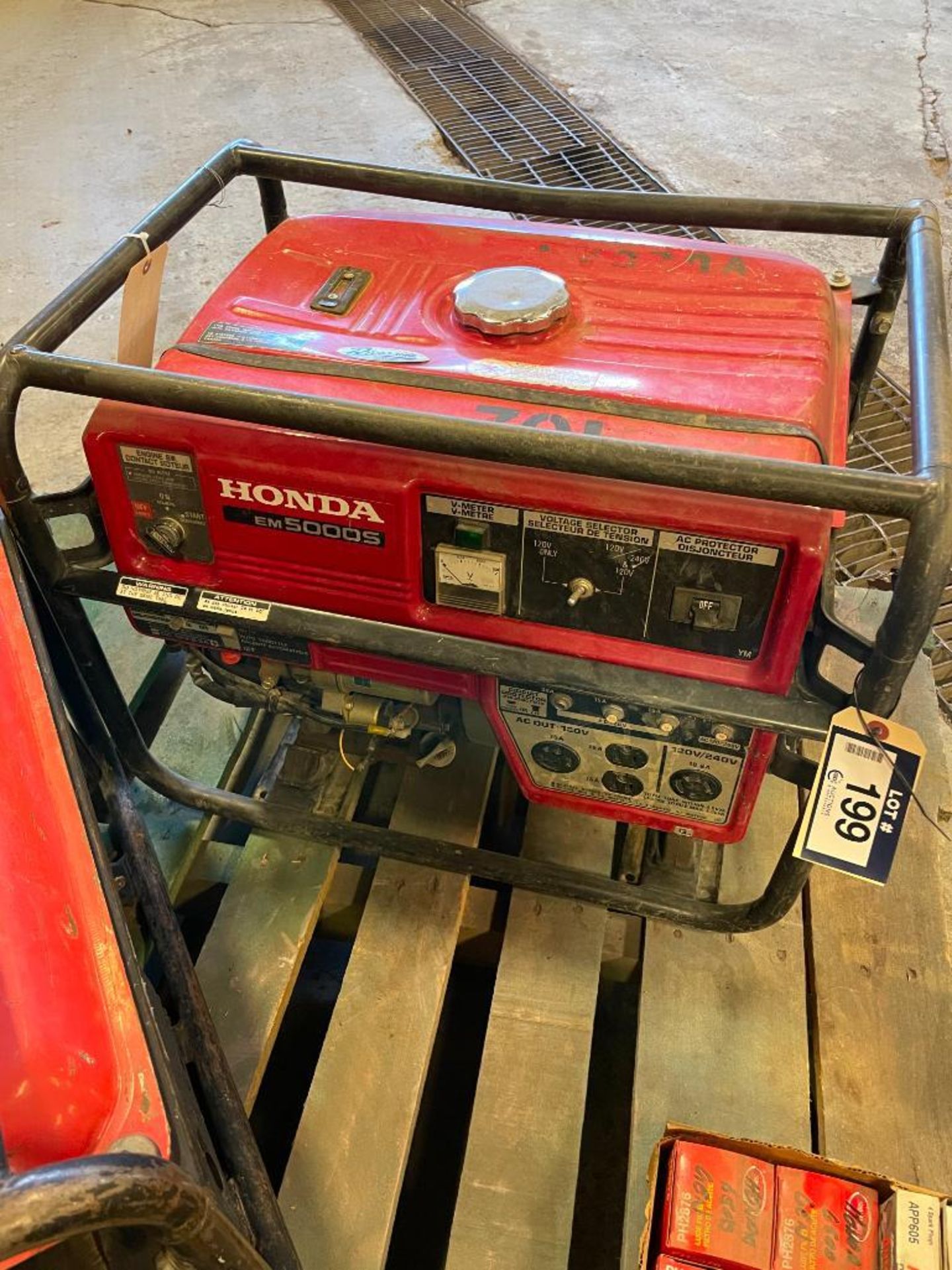 Honda EM5000S Generator - Image 2 of 3