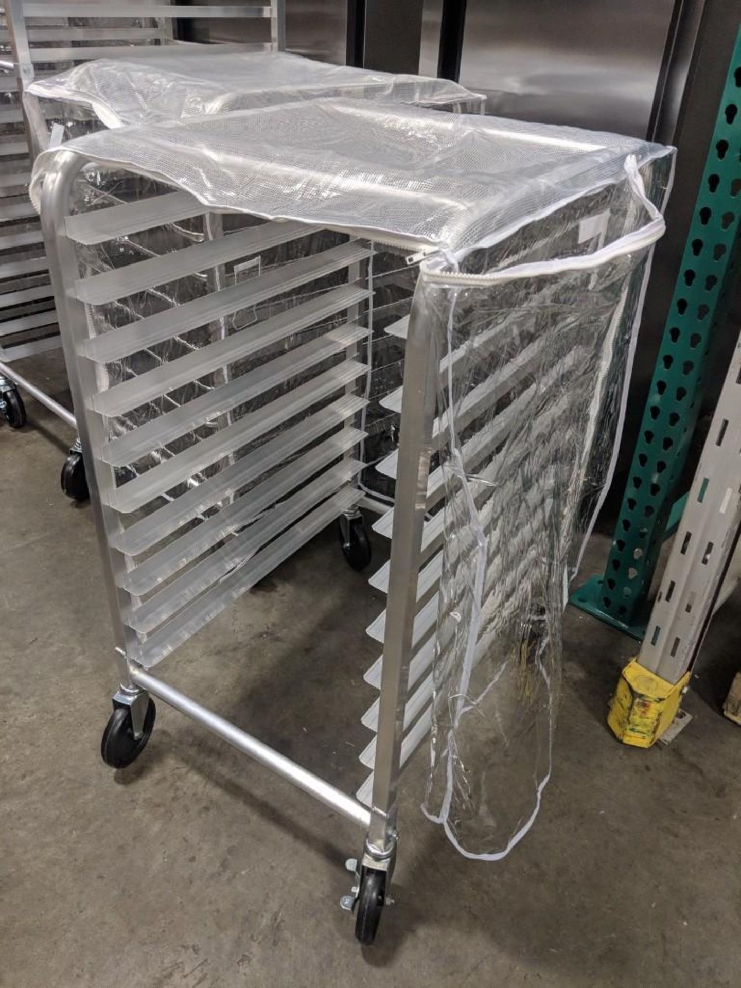 10 TIER HEAVY DUTY ALUMINUM BUN PAN RACK WITH MESH TOP PLASTIC COVER , UPDATE APR-10HD - NEW - Image 3 of 3