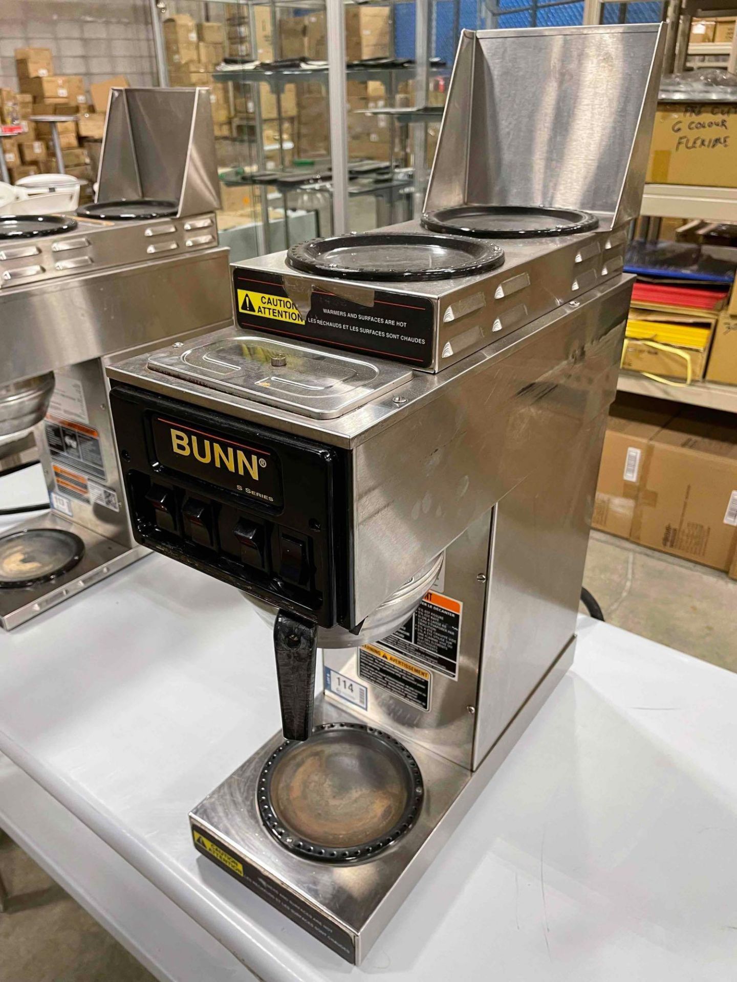 BUNN ST-35 COFFEE BREWER WITH 3 WARMERS - Image 3 of 7