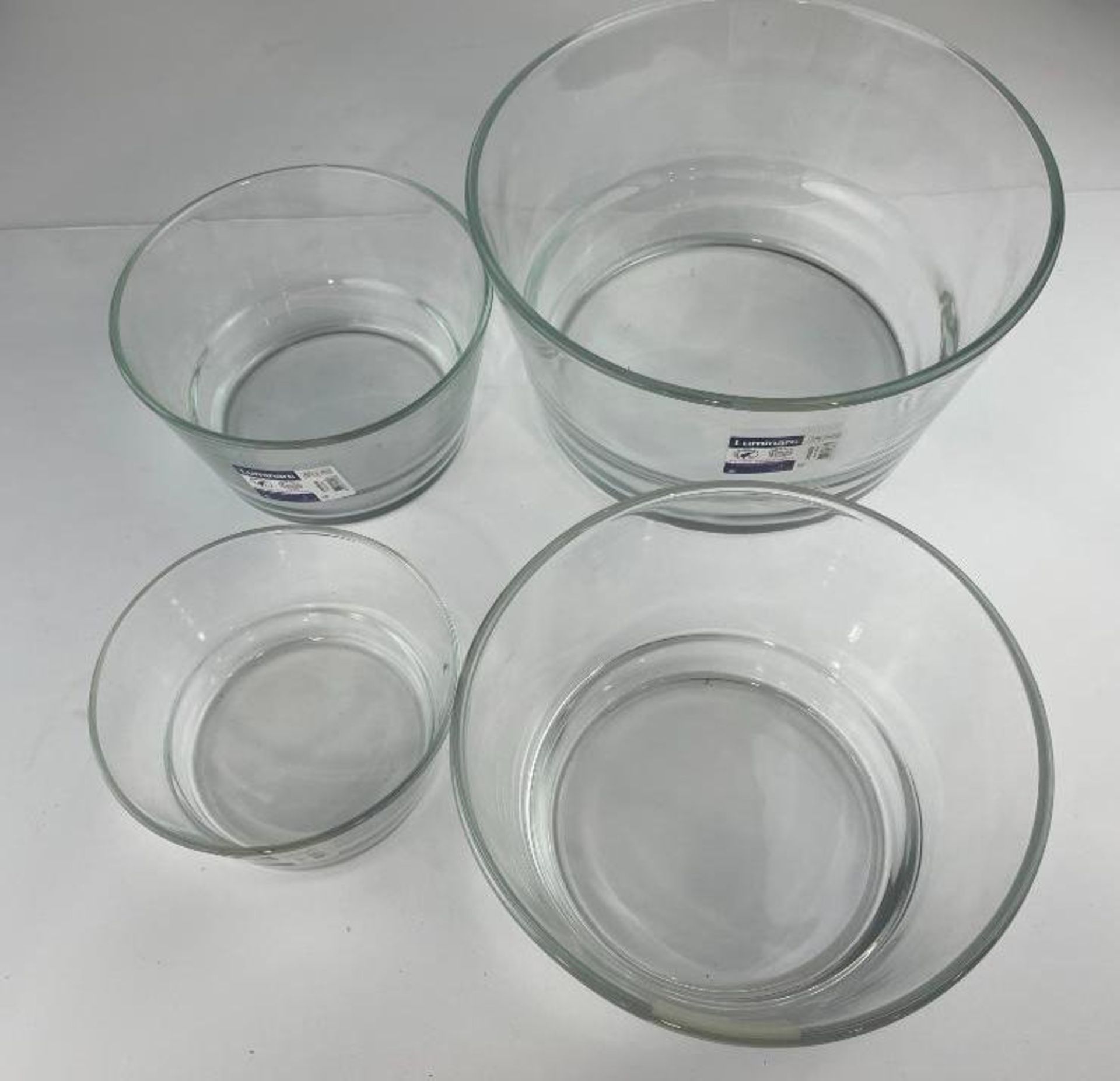 NEW ARCOROC UNISSON 4 PIECES GLASS BOWL SET - Image 4 of 4