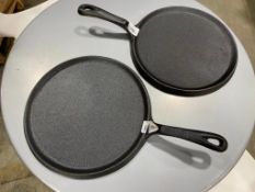 CAST IRON 10" ROUND FAJITA SKILLET, - LOT OF 2 - JOHNSON ROSE 4297 - NEW