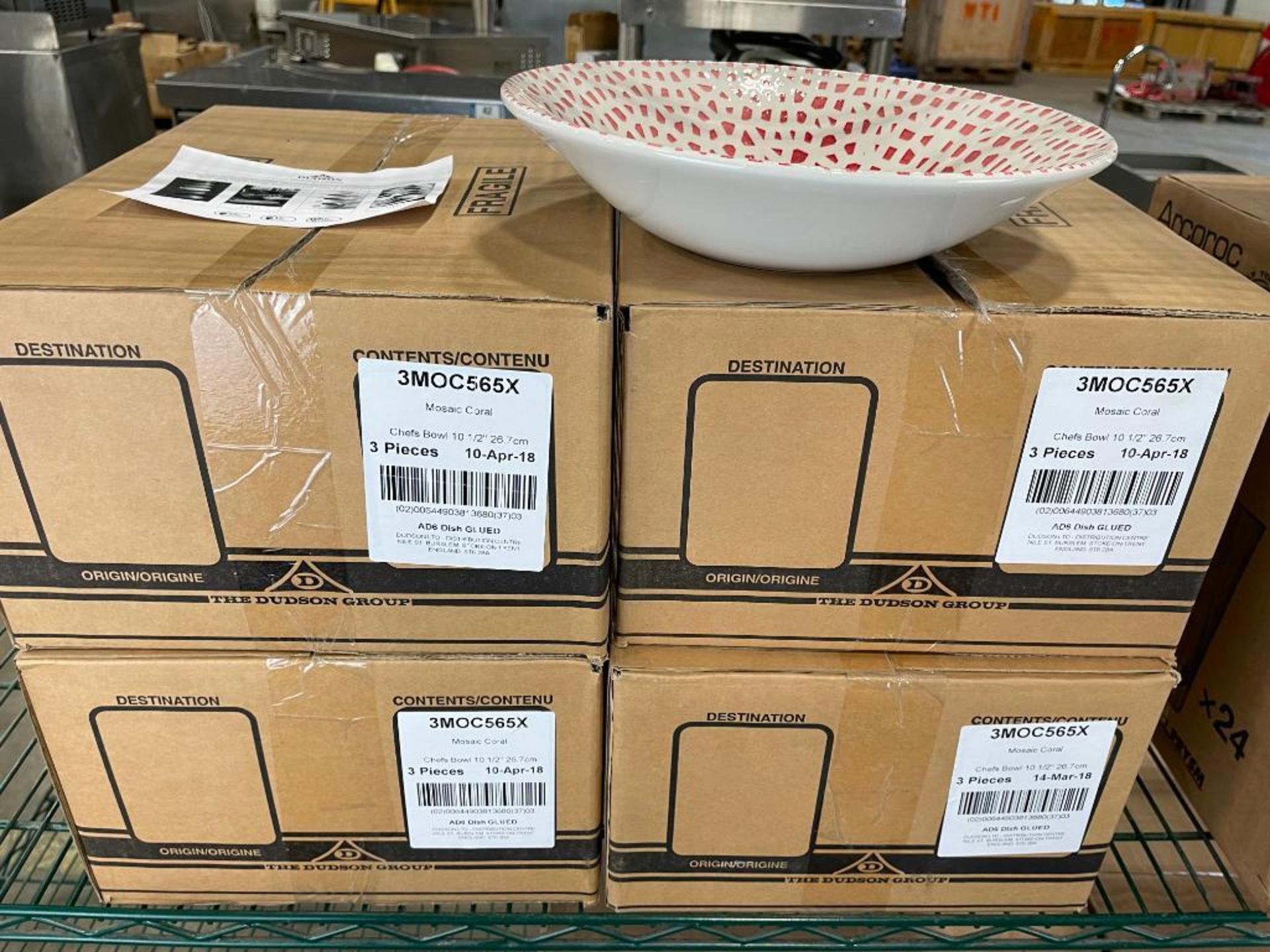4 CASES OF DUDSON MOSAIC CORAL CHEF BOWLS 10 1/2" - 3/CASE - MADE IN ENGLAND - Image 2 of 7