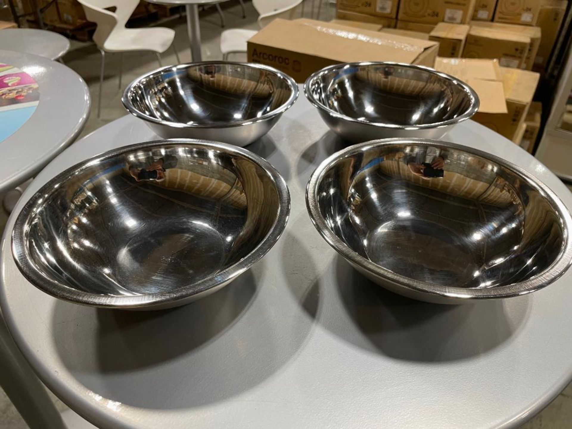 HEAVY DUTY STAINLESS STEEL MIXING BOWL 1 QT - LOT OF 4 - JOHNSON ROSE 7530 - Image 4 of 5