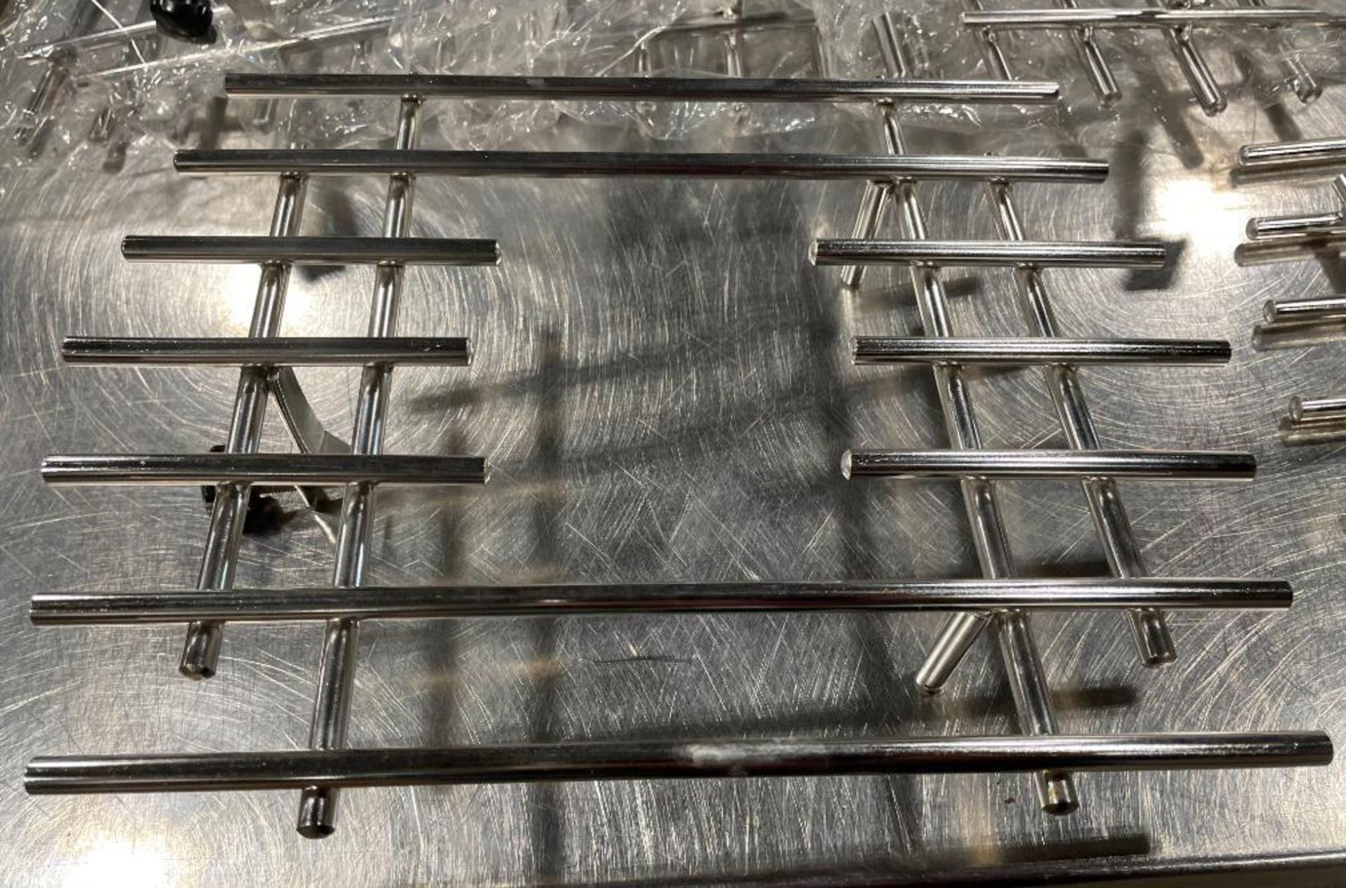 JOHNSON ROSE STAINLESS STEEL GRATES FOR 4860 COPPER RECHAUD 4860G - Image 2 of 4