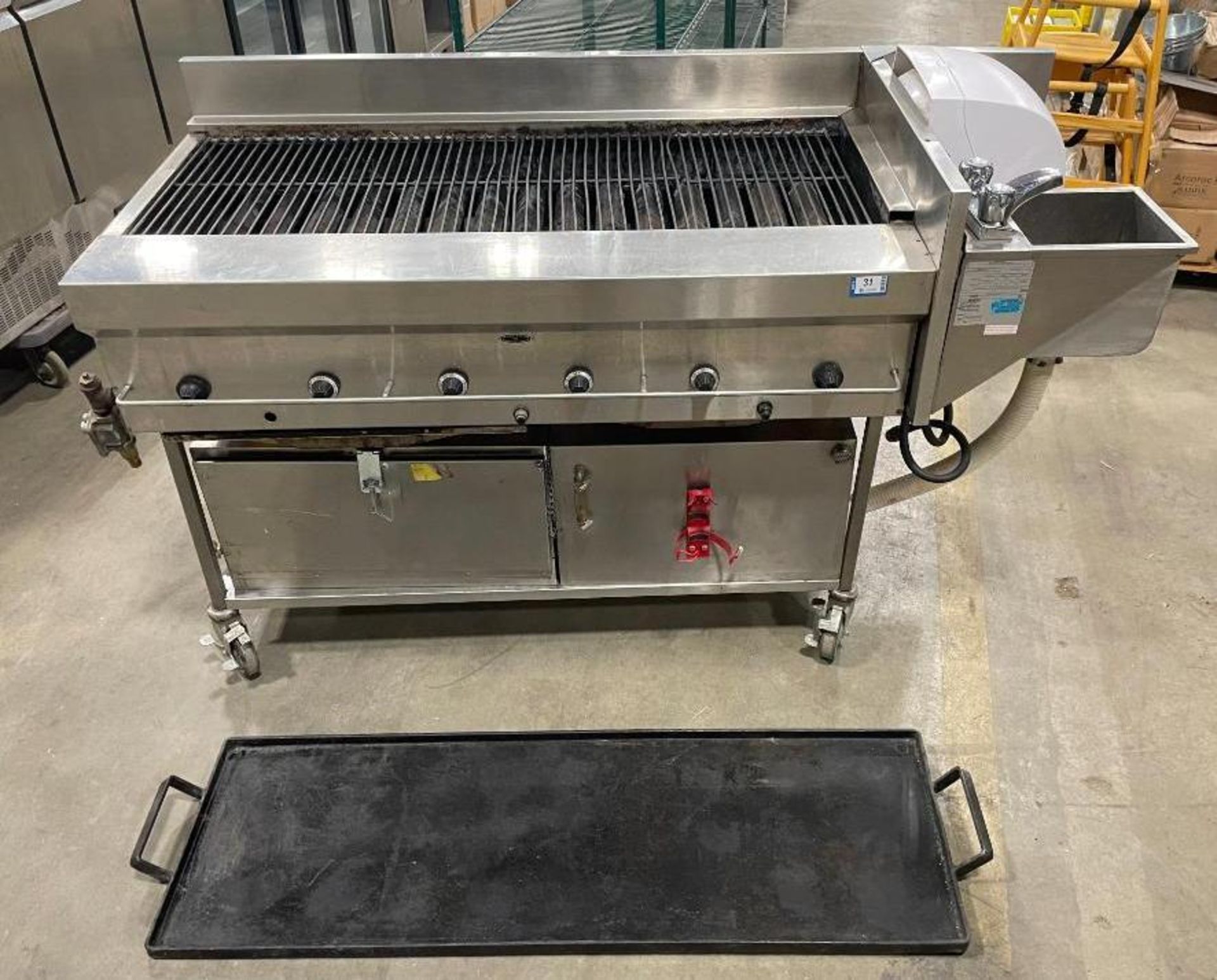 MCKINLEY & TAYLOR CUSTOM 6 BURNER CHARBROILER WITH SINK & CAST IRON FLAT TOP