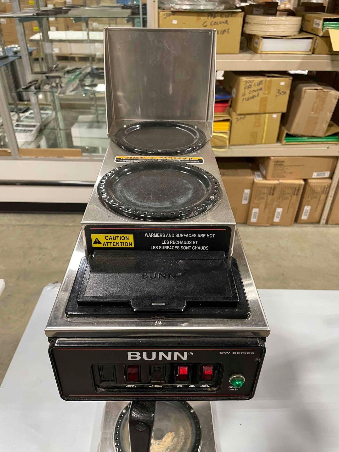 BUNN CWT-35-3T 12 CUP AUTOMATIC COFFEE BREWER WITH 3 WARMERS - Image 2 of 7